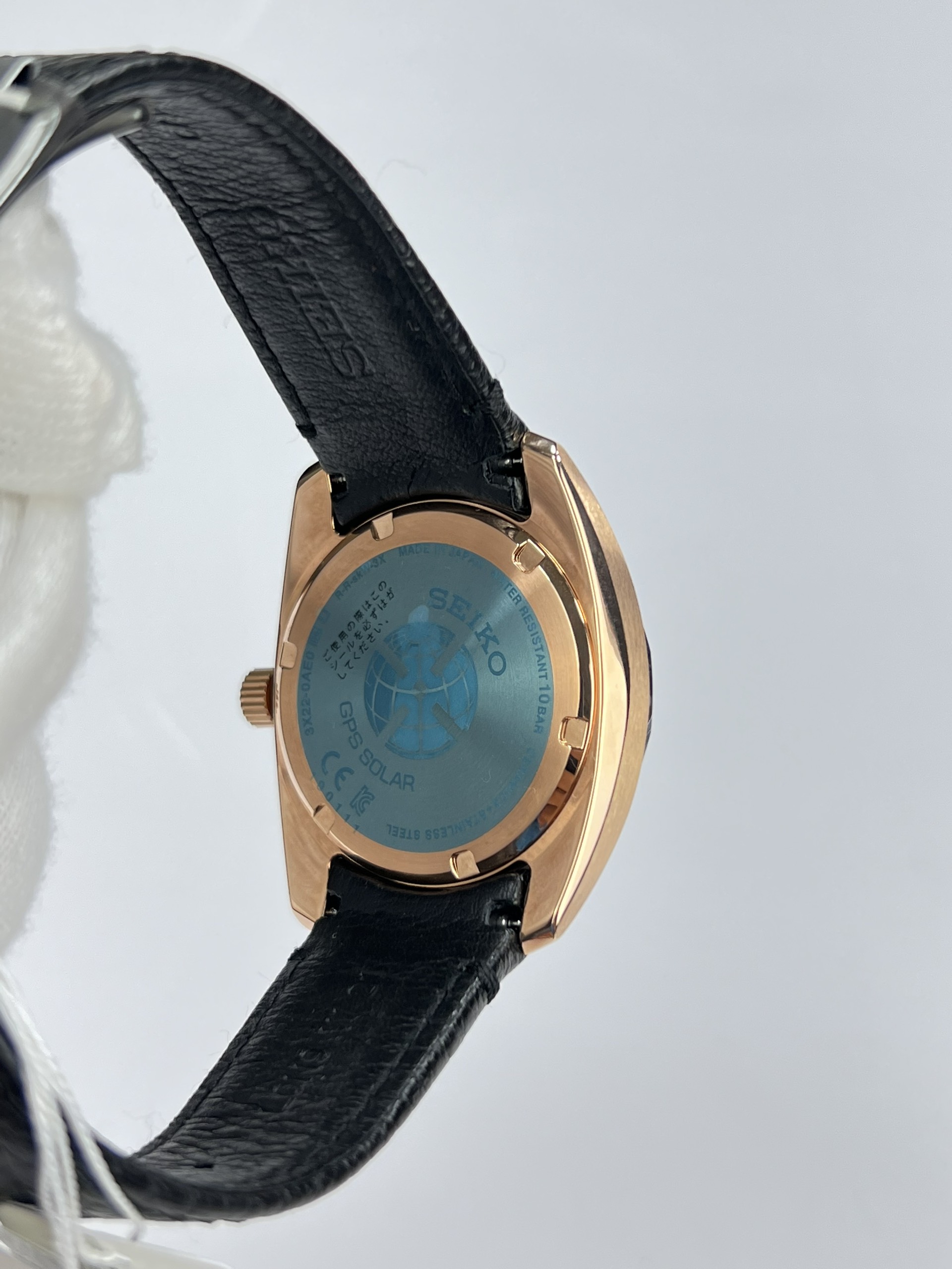 4-764d45f9-9f49-4126-b201-b909dee26d3f