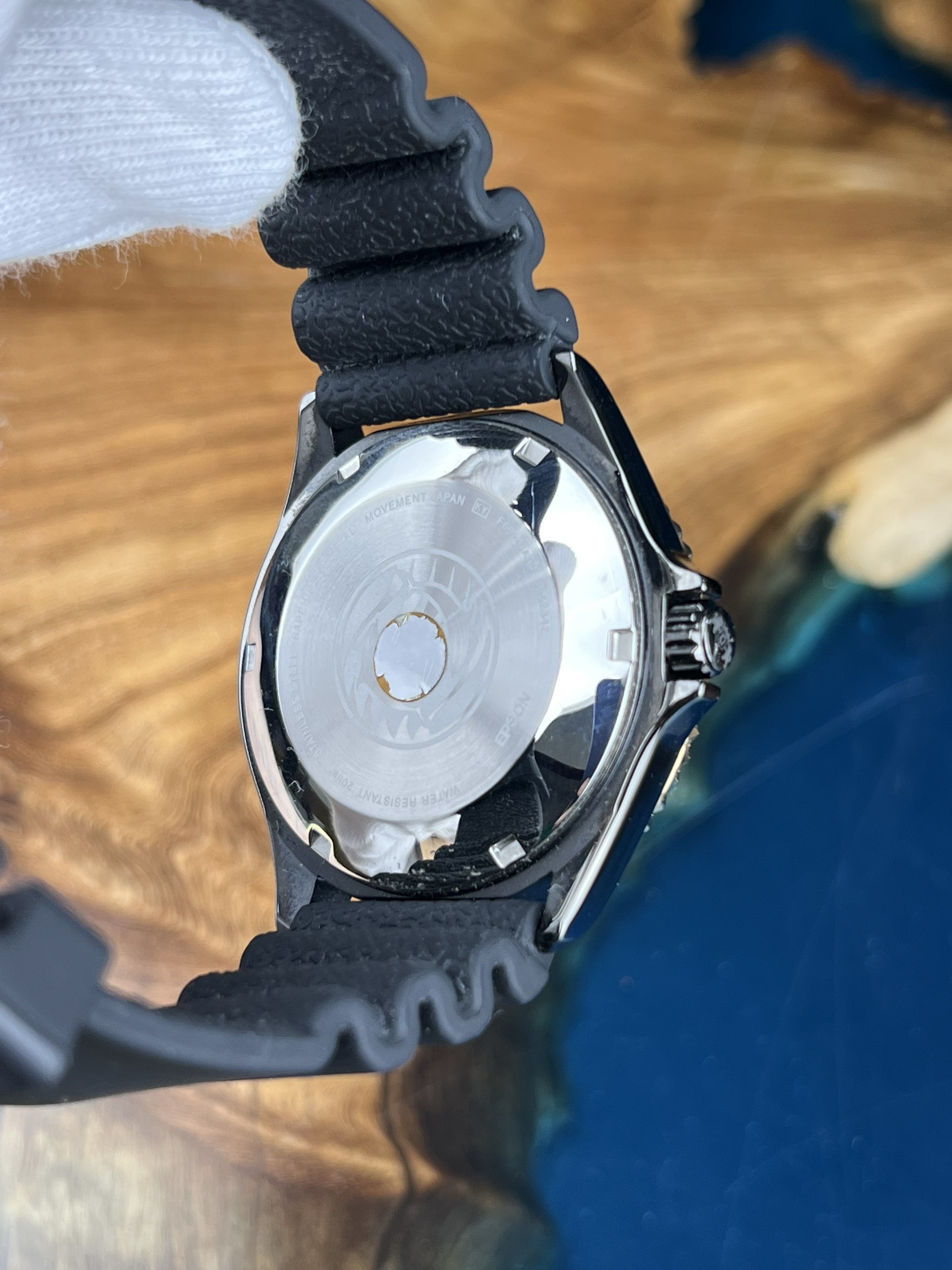 4-852bbb4b-3f0d-4d93-99da-ea934332185c