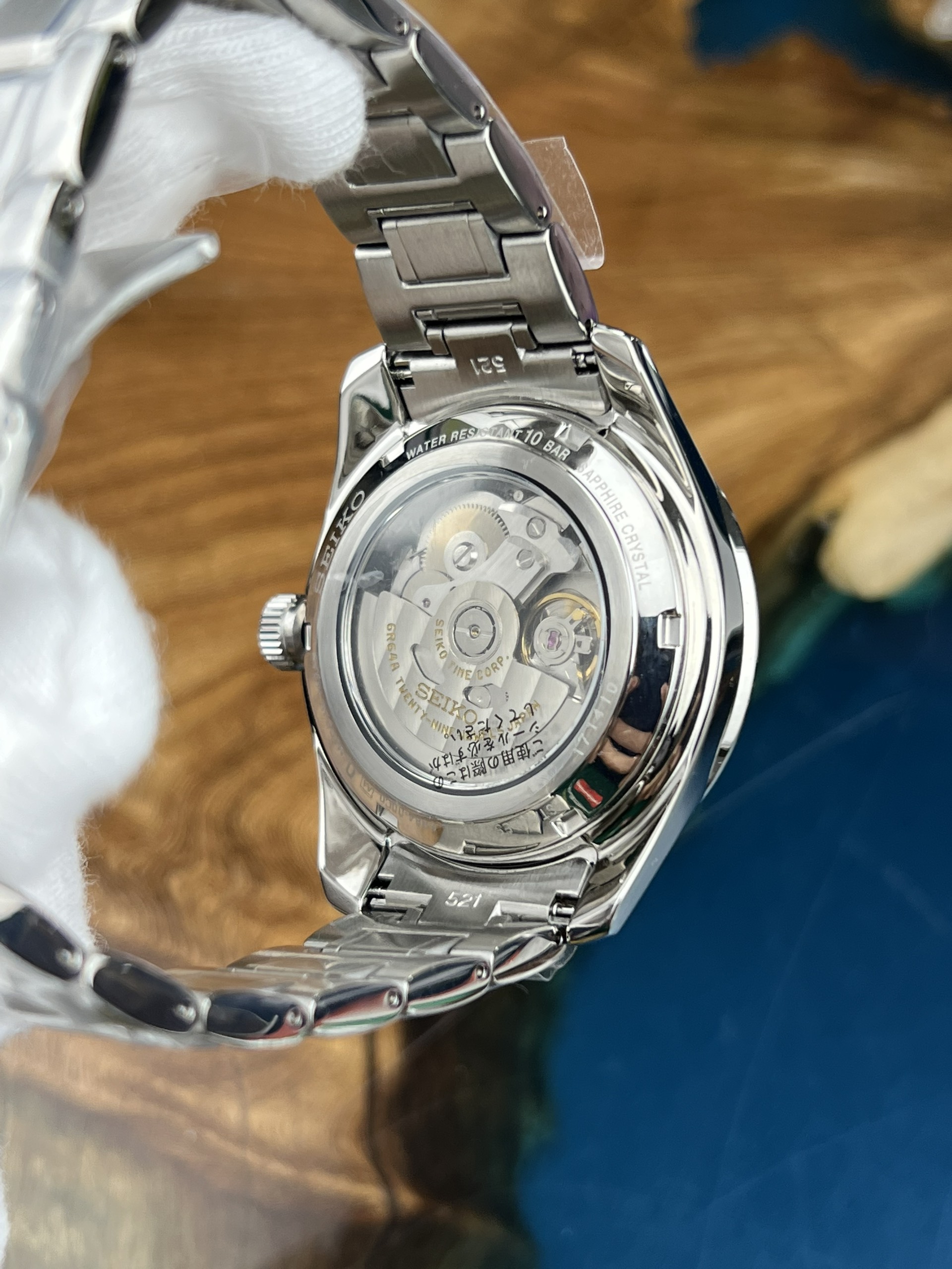 4-86058c6f-a66f-416f-b6e9-839ab6ca9b93-044167f3-a550-4e50-ac01-98a6d796233e