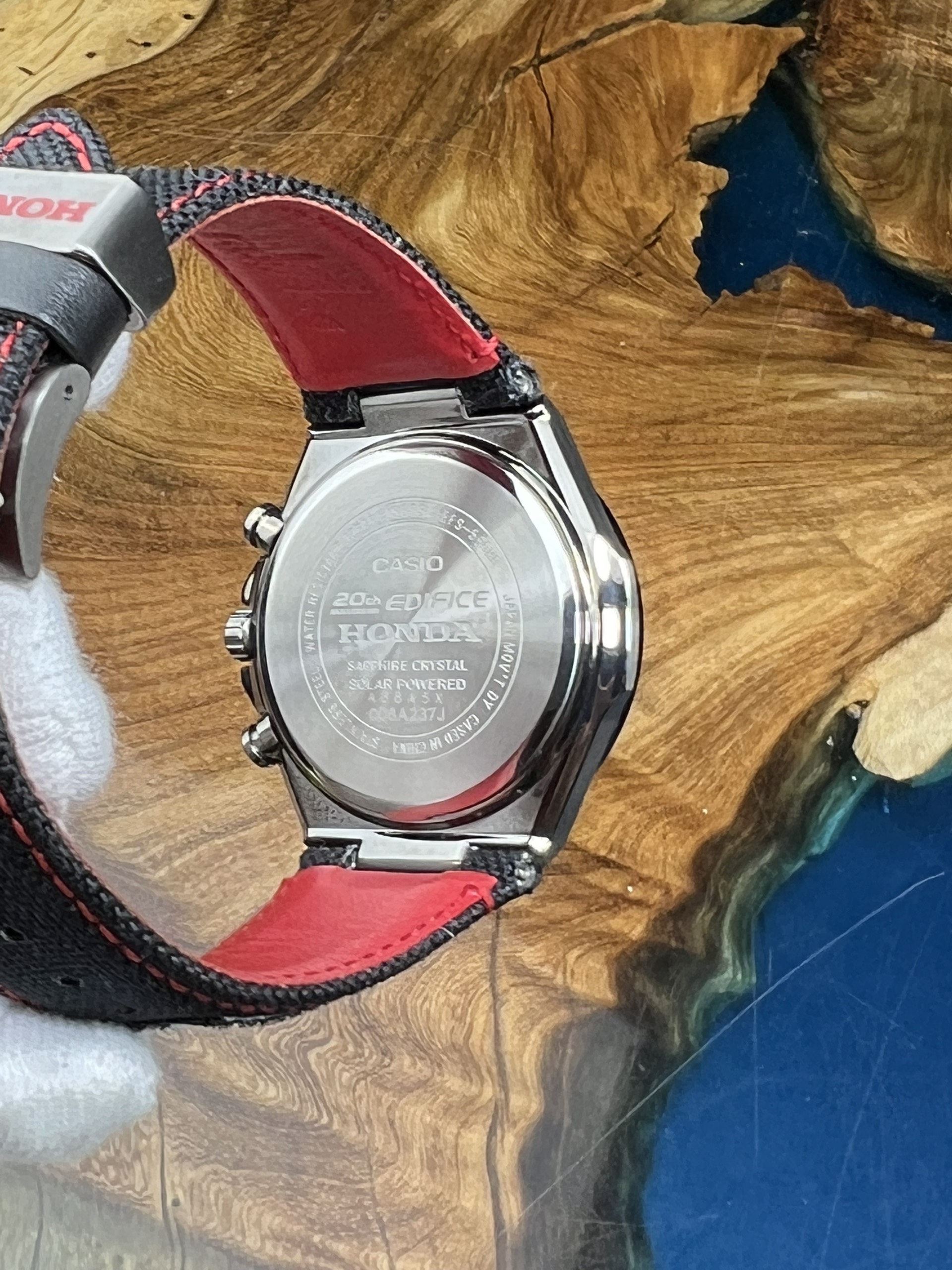 4-8657c296-ebe4-4b6d-97fe-2a21bea1532b