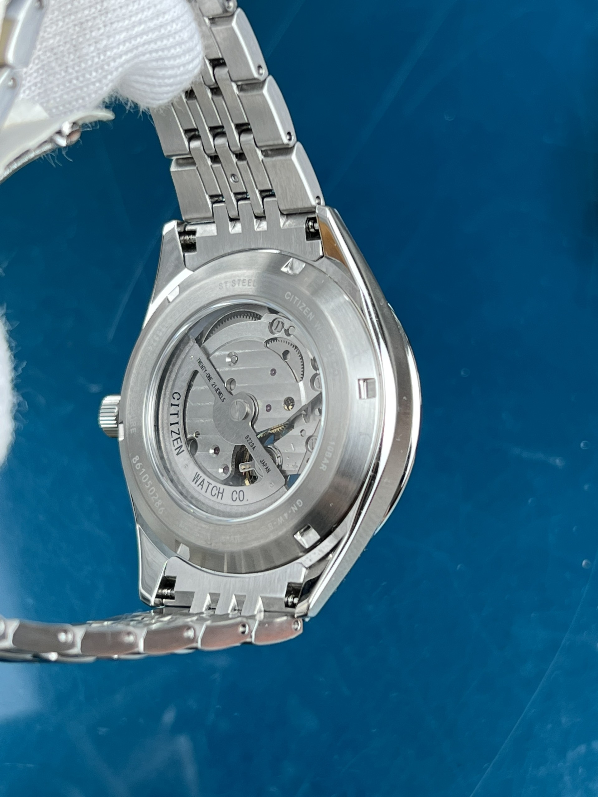 4-8f369573-dc69-4747-91fa-ba48a7a7330e