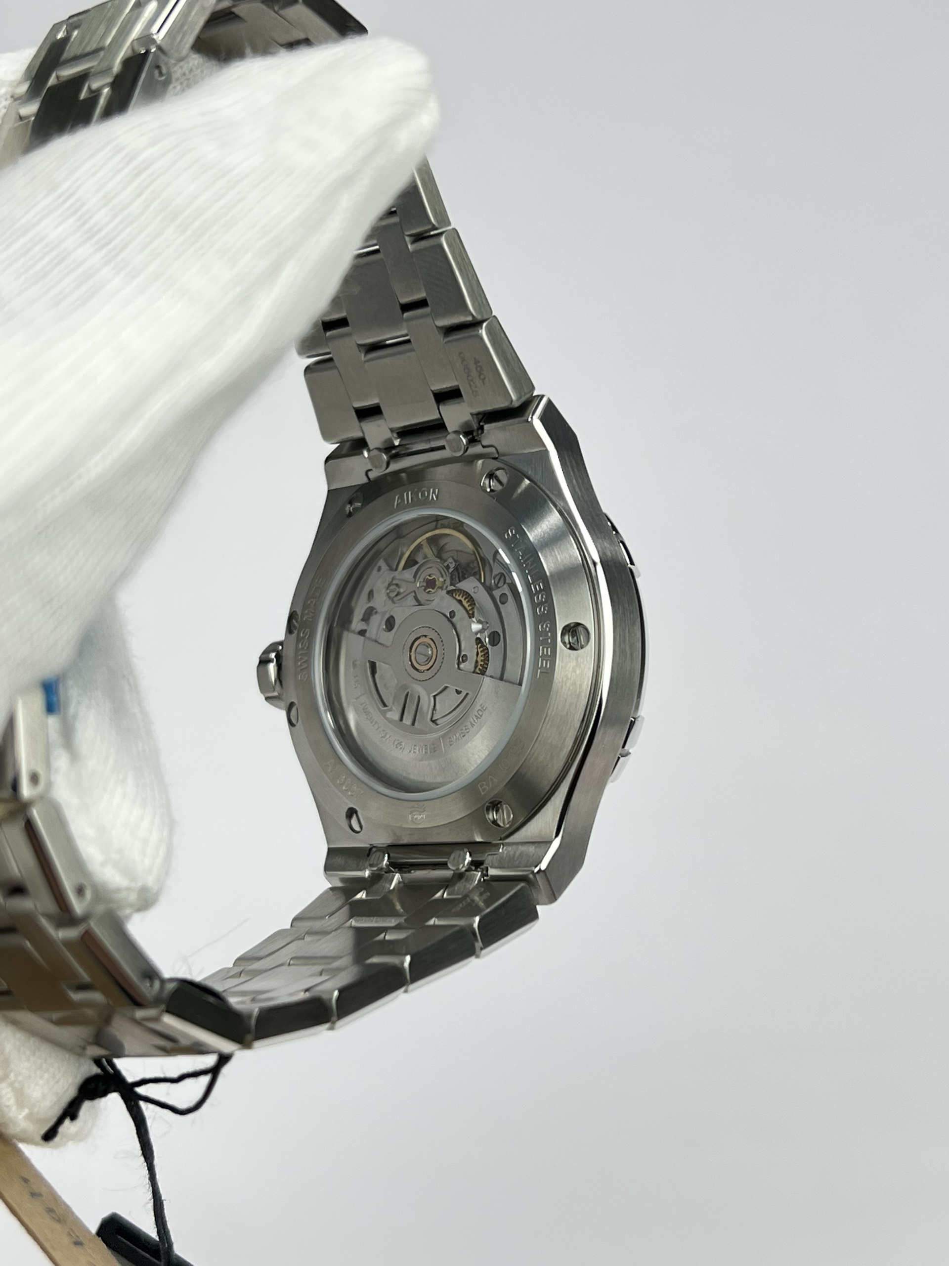 4-94f5330d-3cc3-4d52-aba5-994b045b1b2a