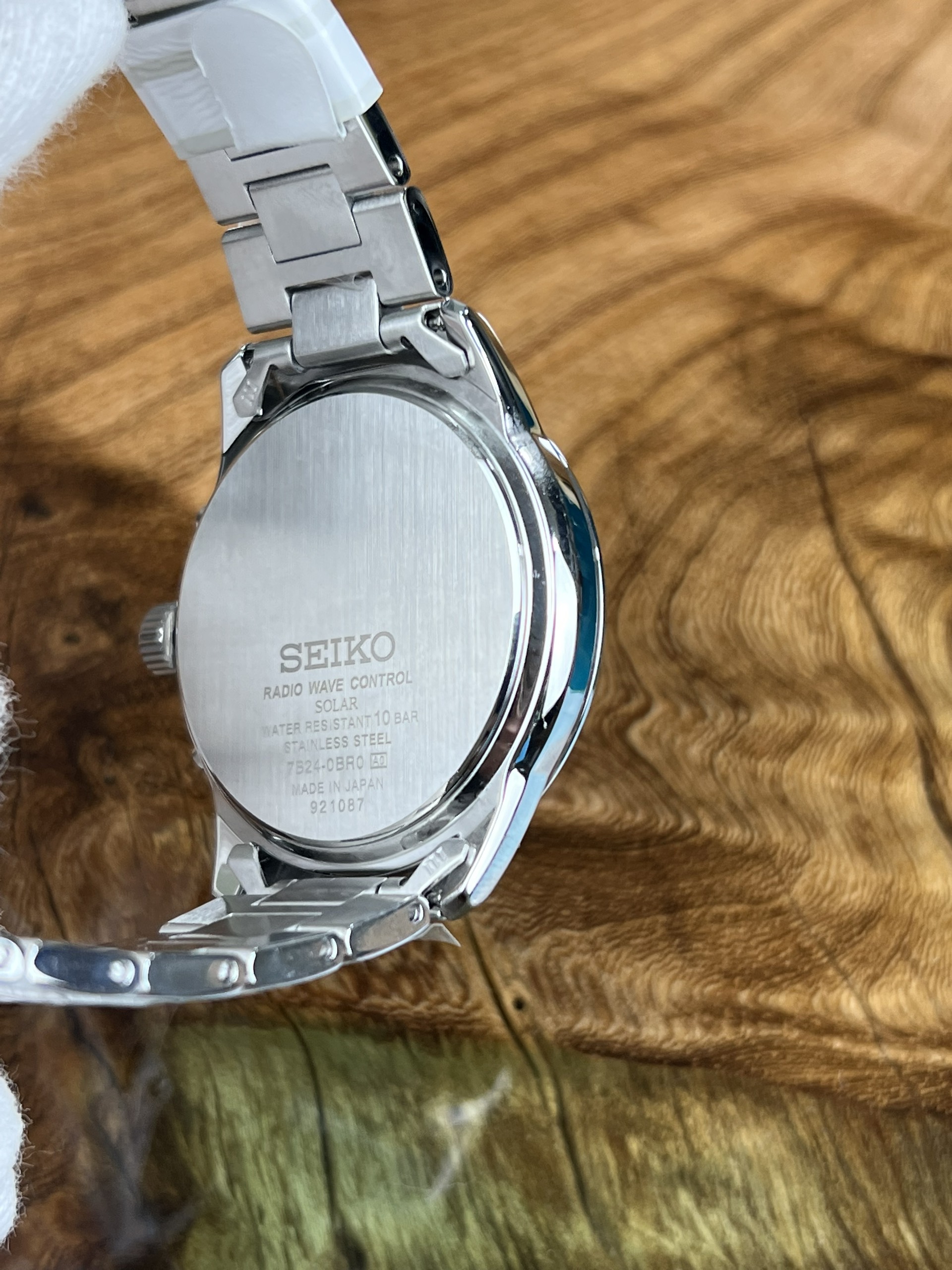 4-9d34e8f9-5500-4343-8679-dc6943c89c51