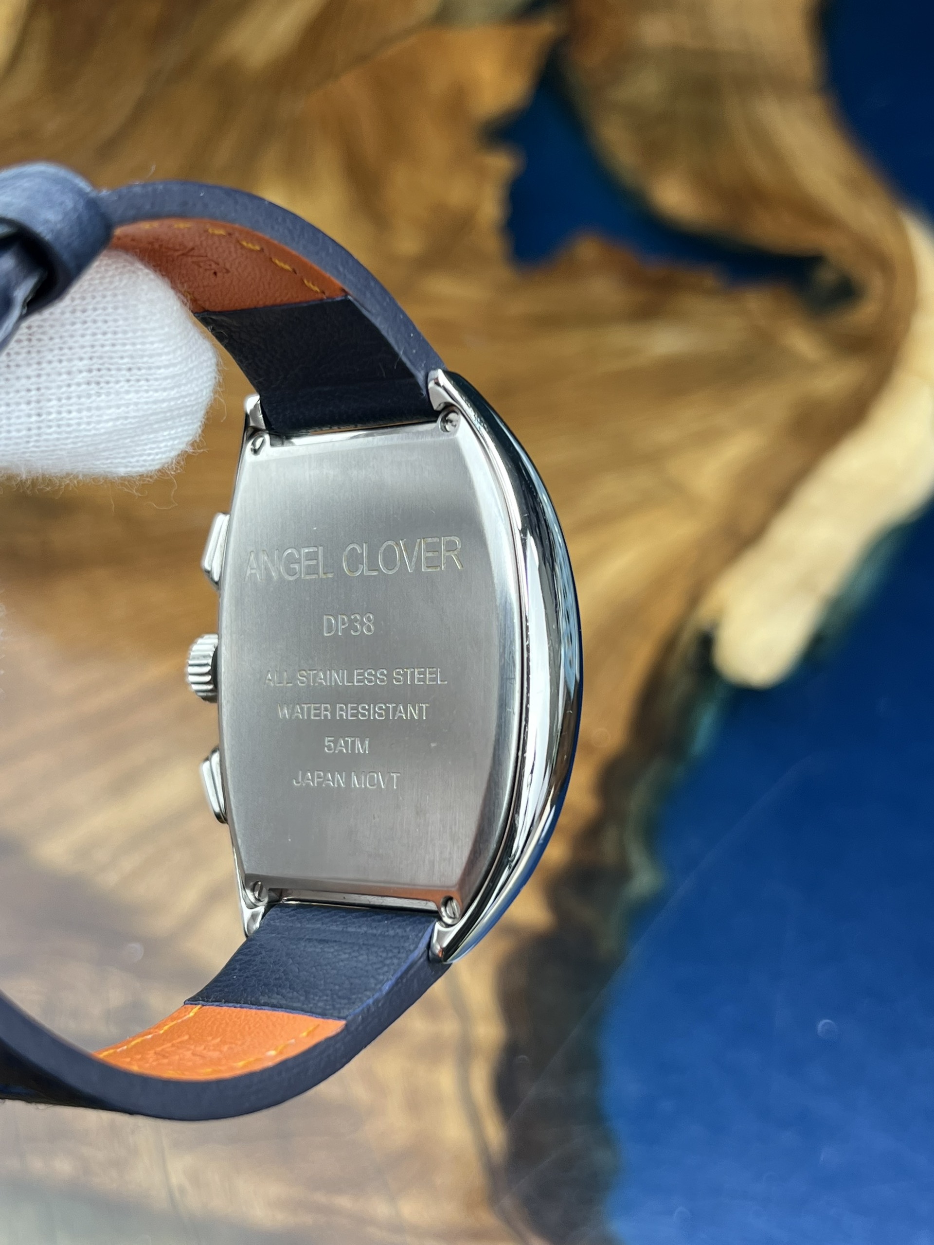 4-a542856b-99ff-48e1-bff0-7cf6faf31f13