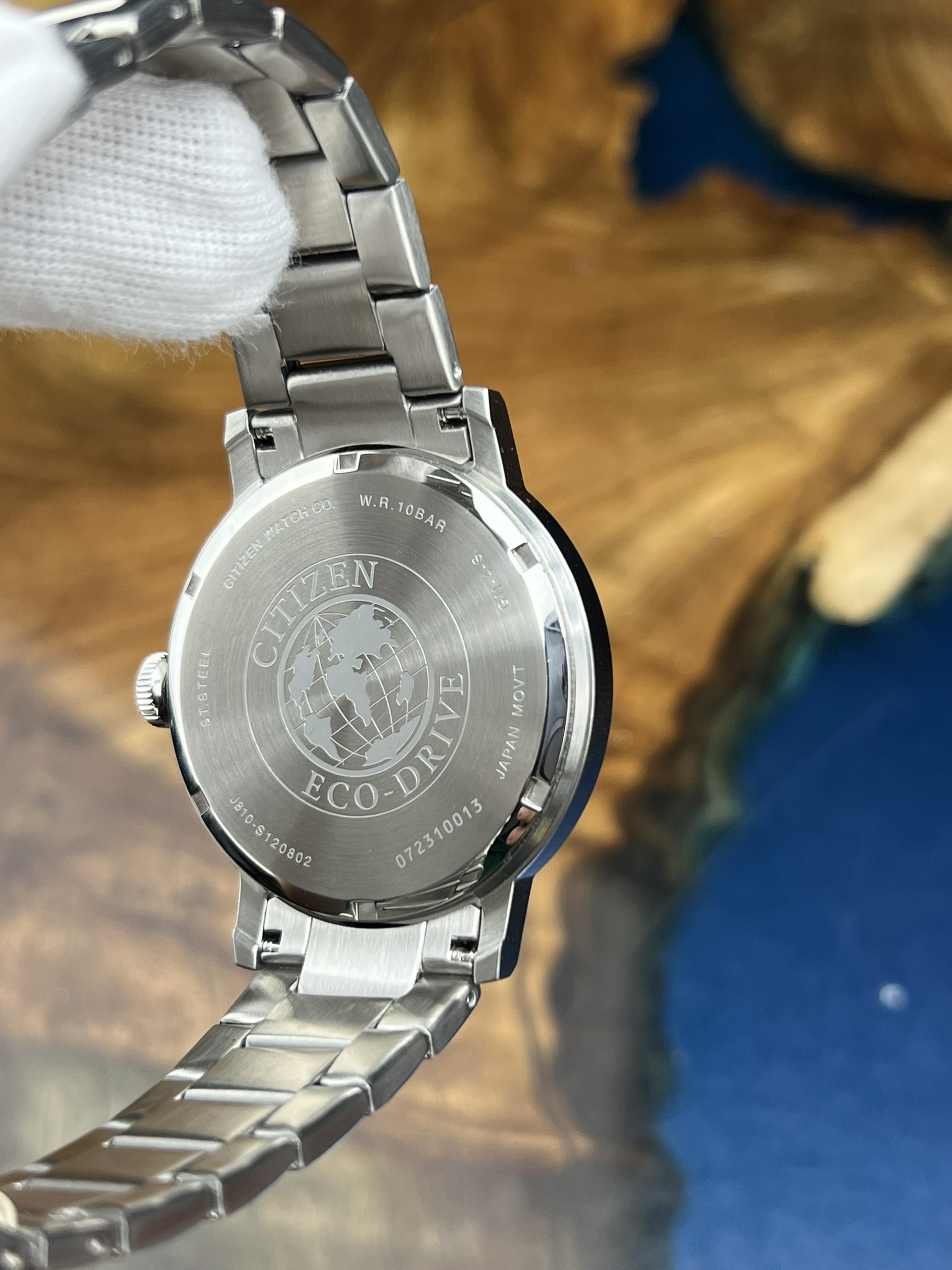 4-a966e443-3322-44b7-b32f-6b91369a1098