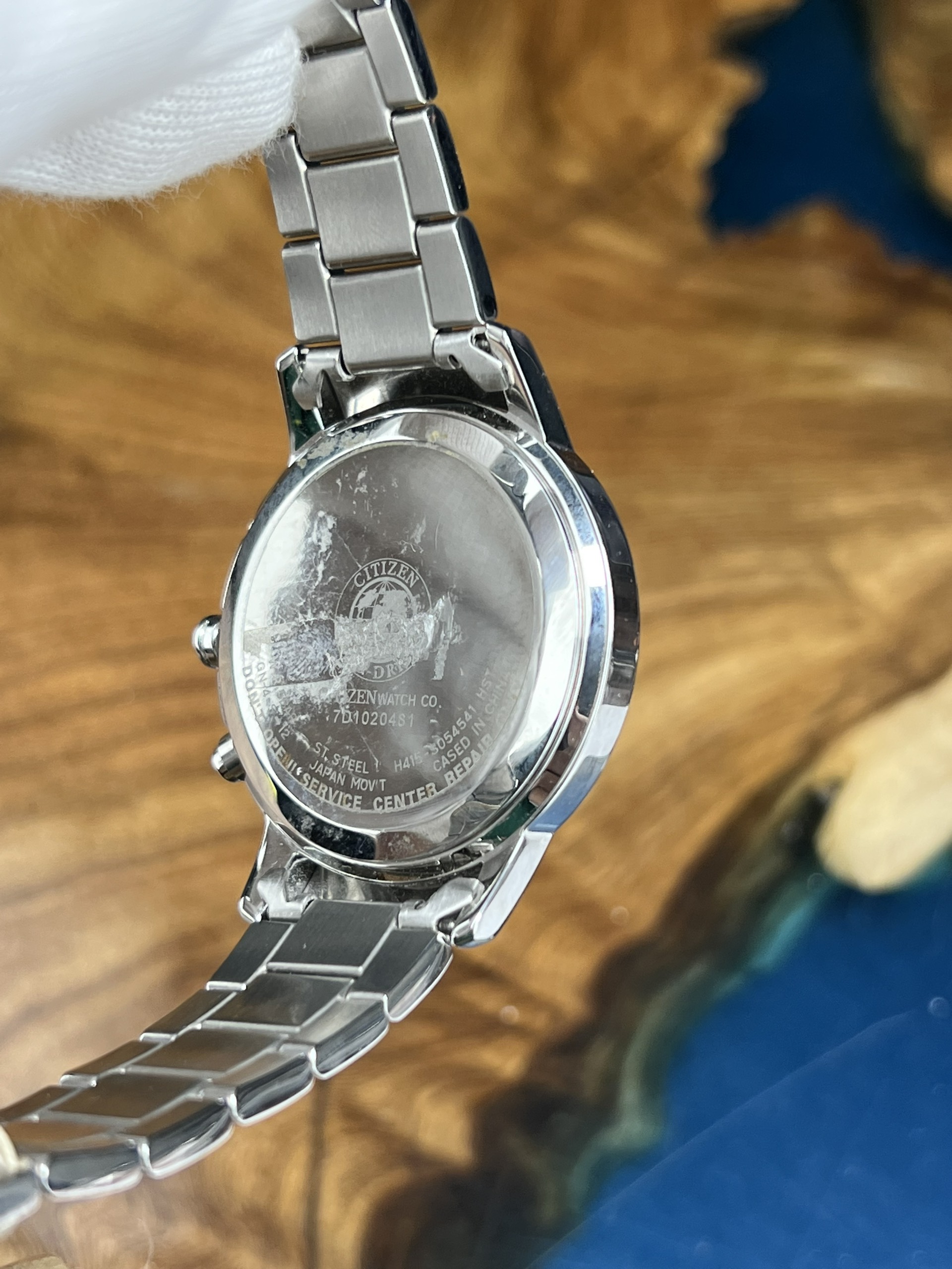 4-c60f2d1c-bb78-4c3c-961f-7d07e8409971