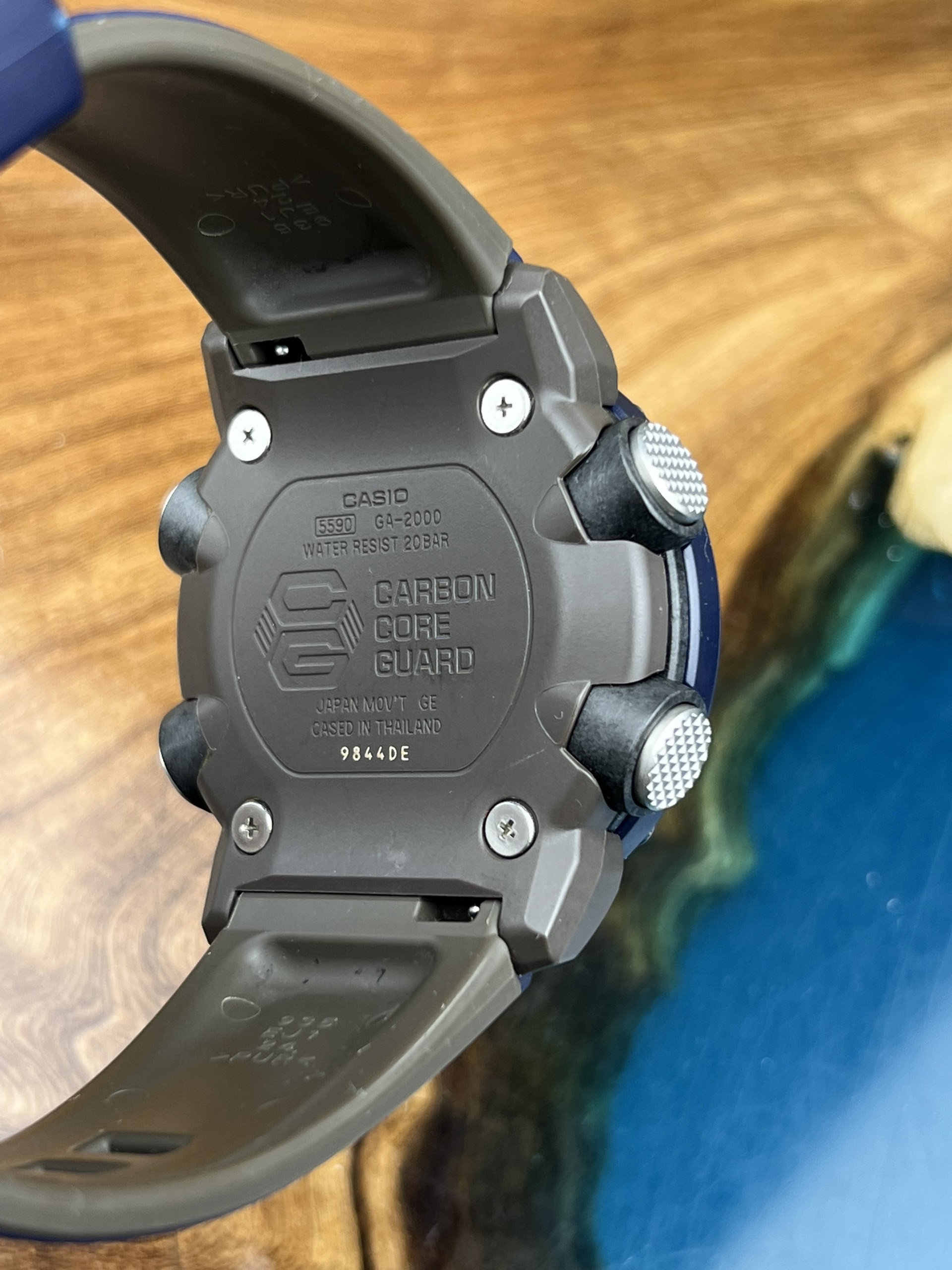 4-cf47ee5e-c0cb-4143-8666-9995be535be0