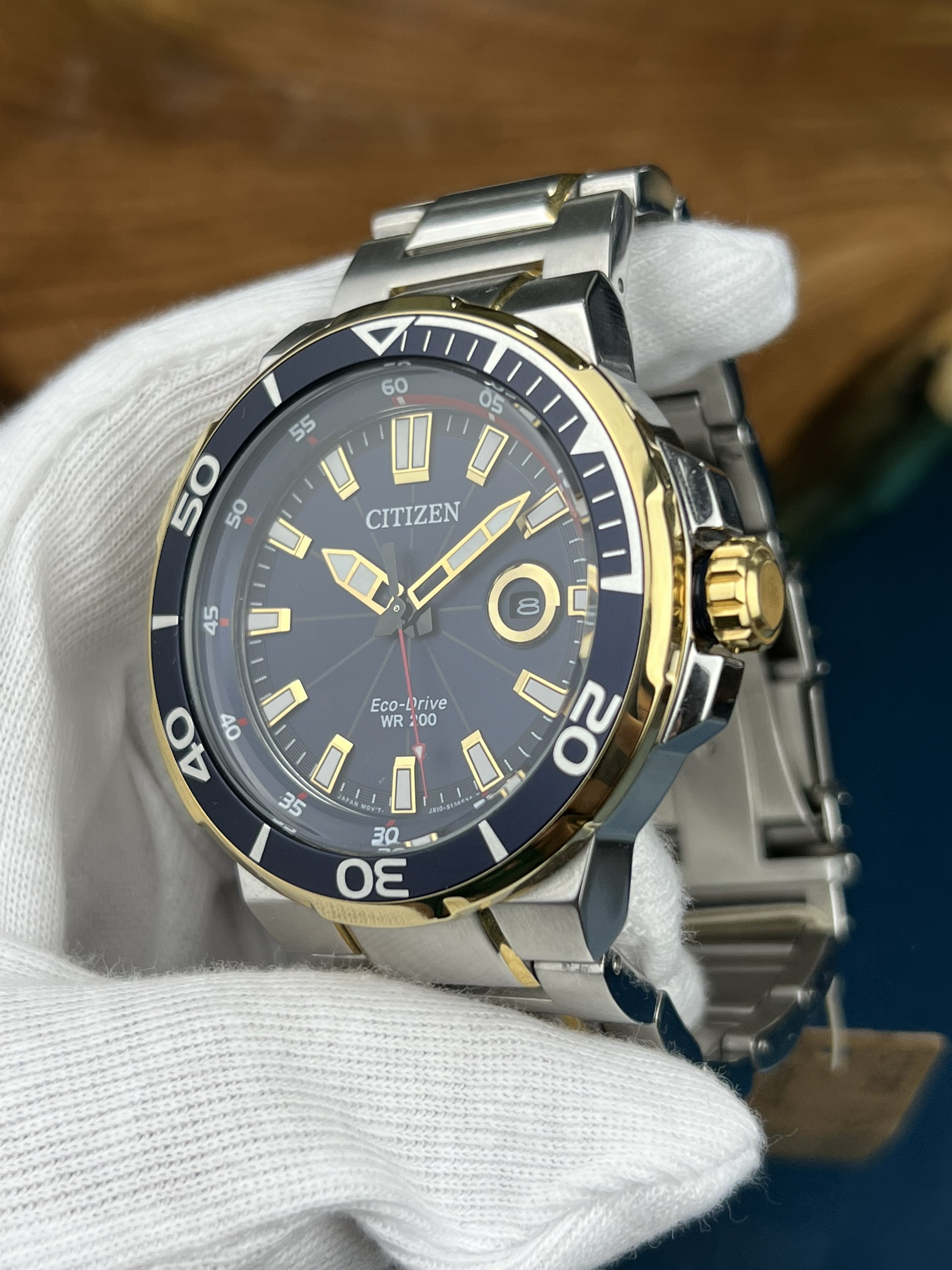 4-d7786ef0-cdce-4361-860b-c8f94b636dbf