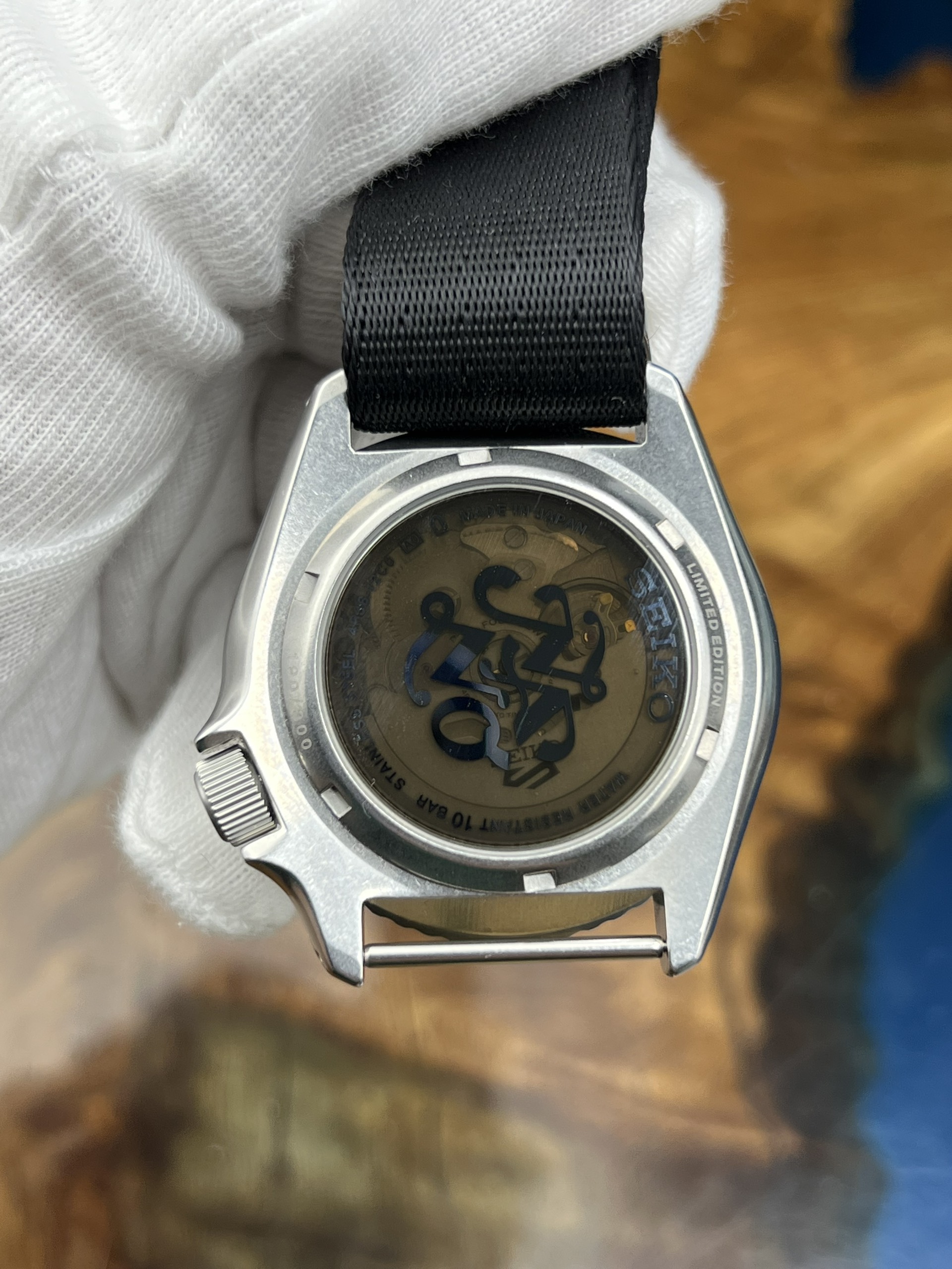 4-db52c358-1fff-4df2-aa3c-48b649f8e7b9