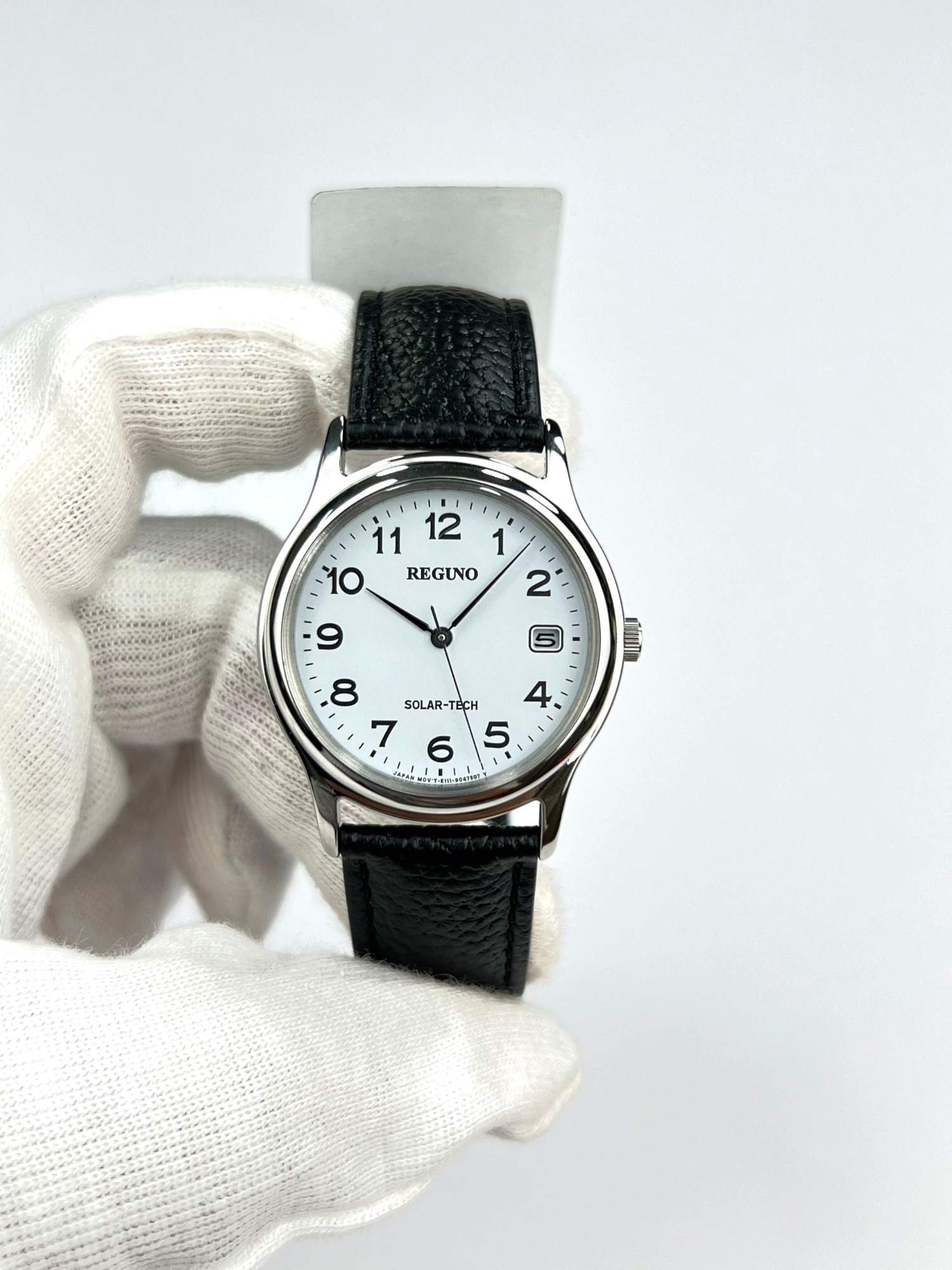 4-dcd61f54-bd55-4fd4-adc9-33d433d19720