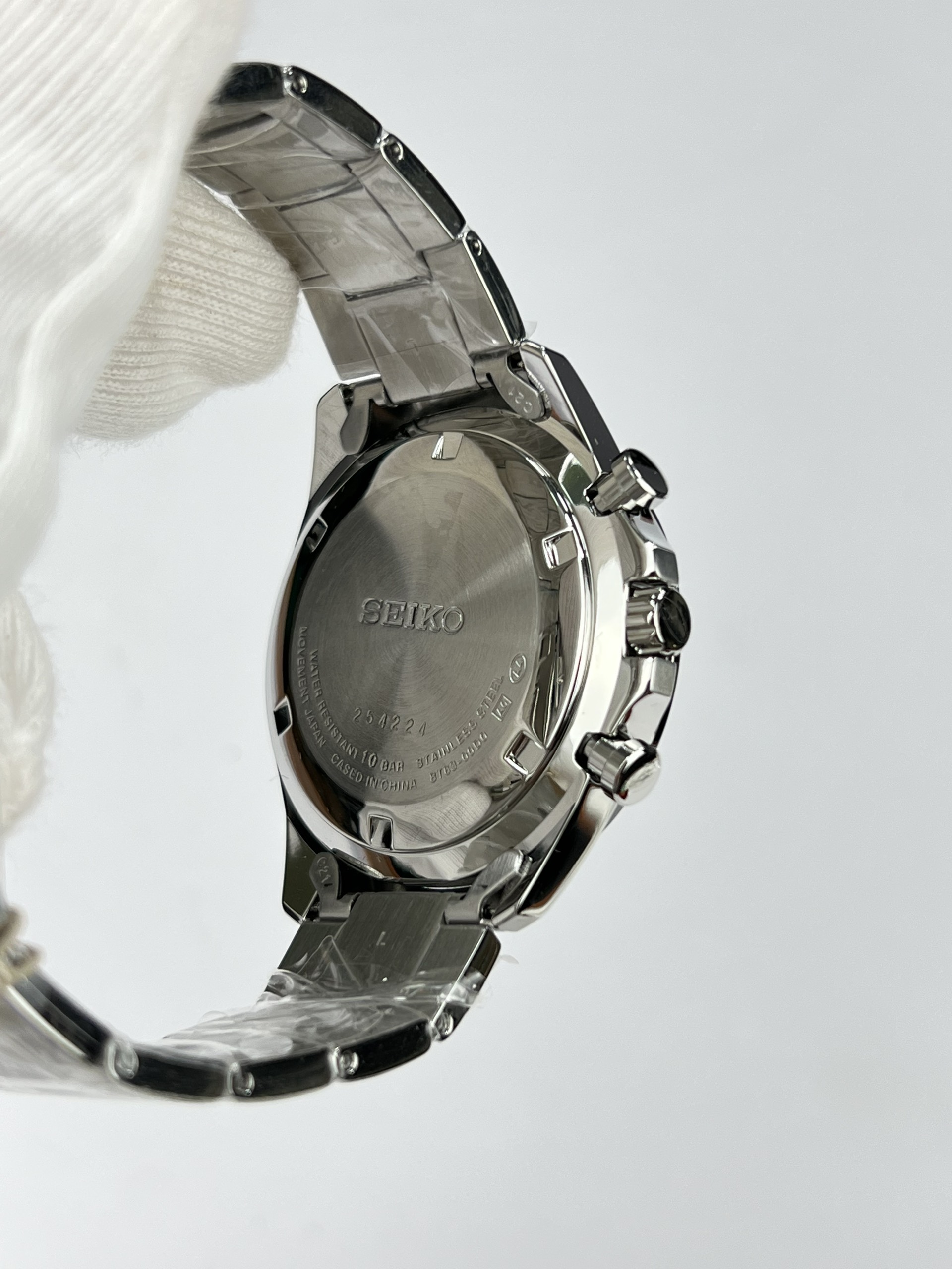 4-e1494ea9-238b-4138-addd-96140a2efae1