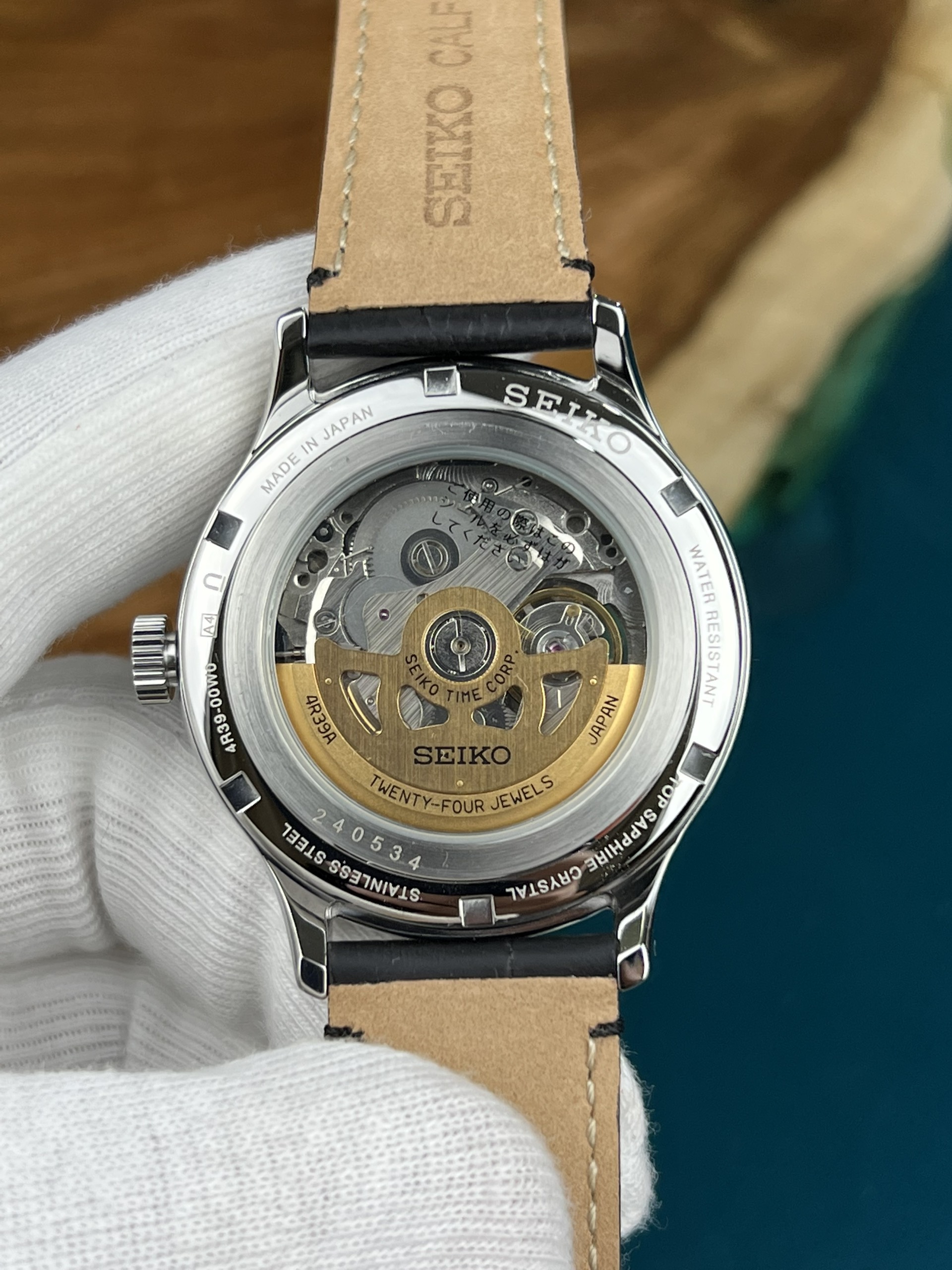 4-e21c200c-23e3-4e29-a23a-fce13f4df73a