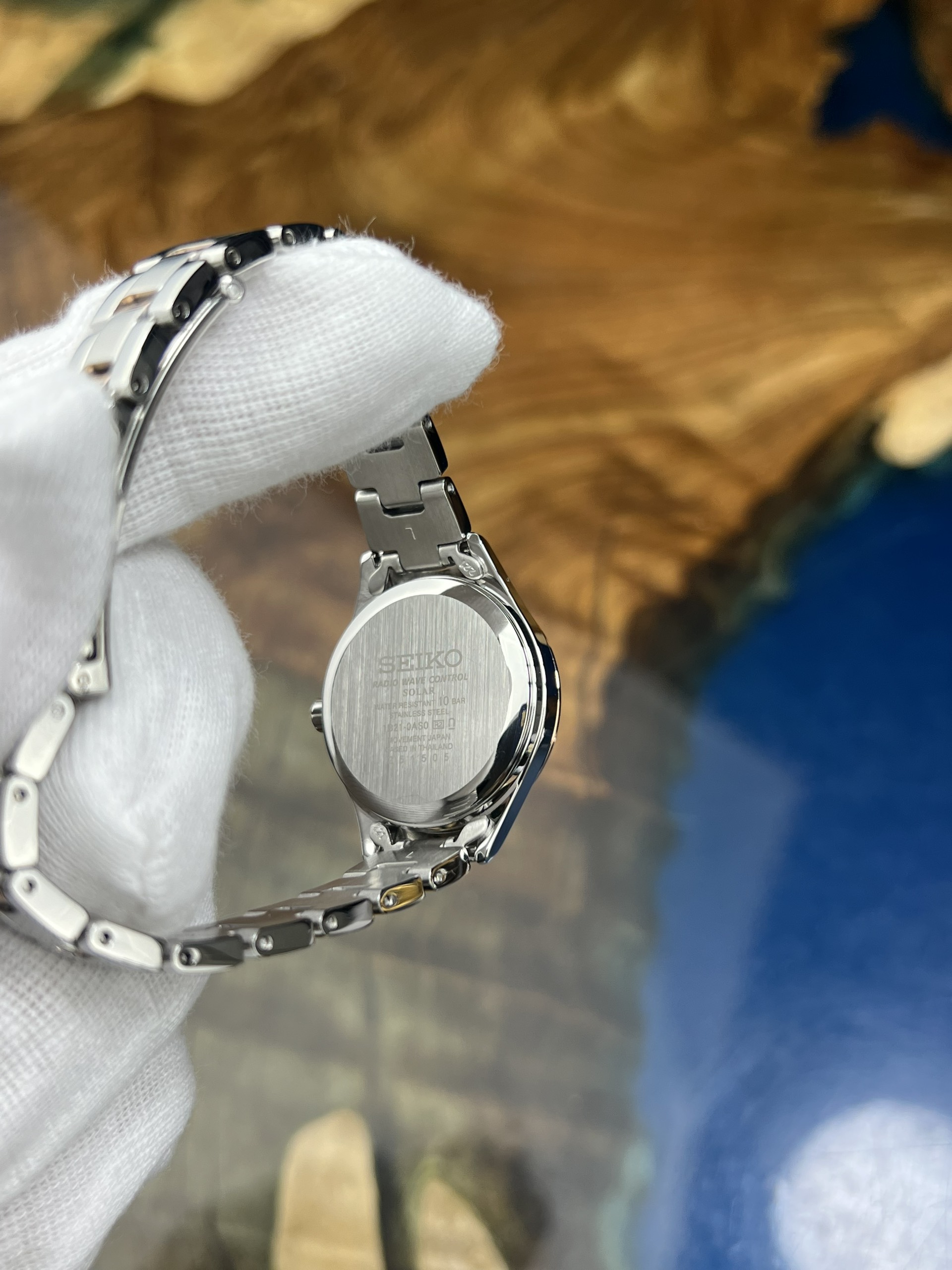 4-eeeac68d-aa57-4ce8-9d14-92dc326d2d44