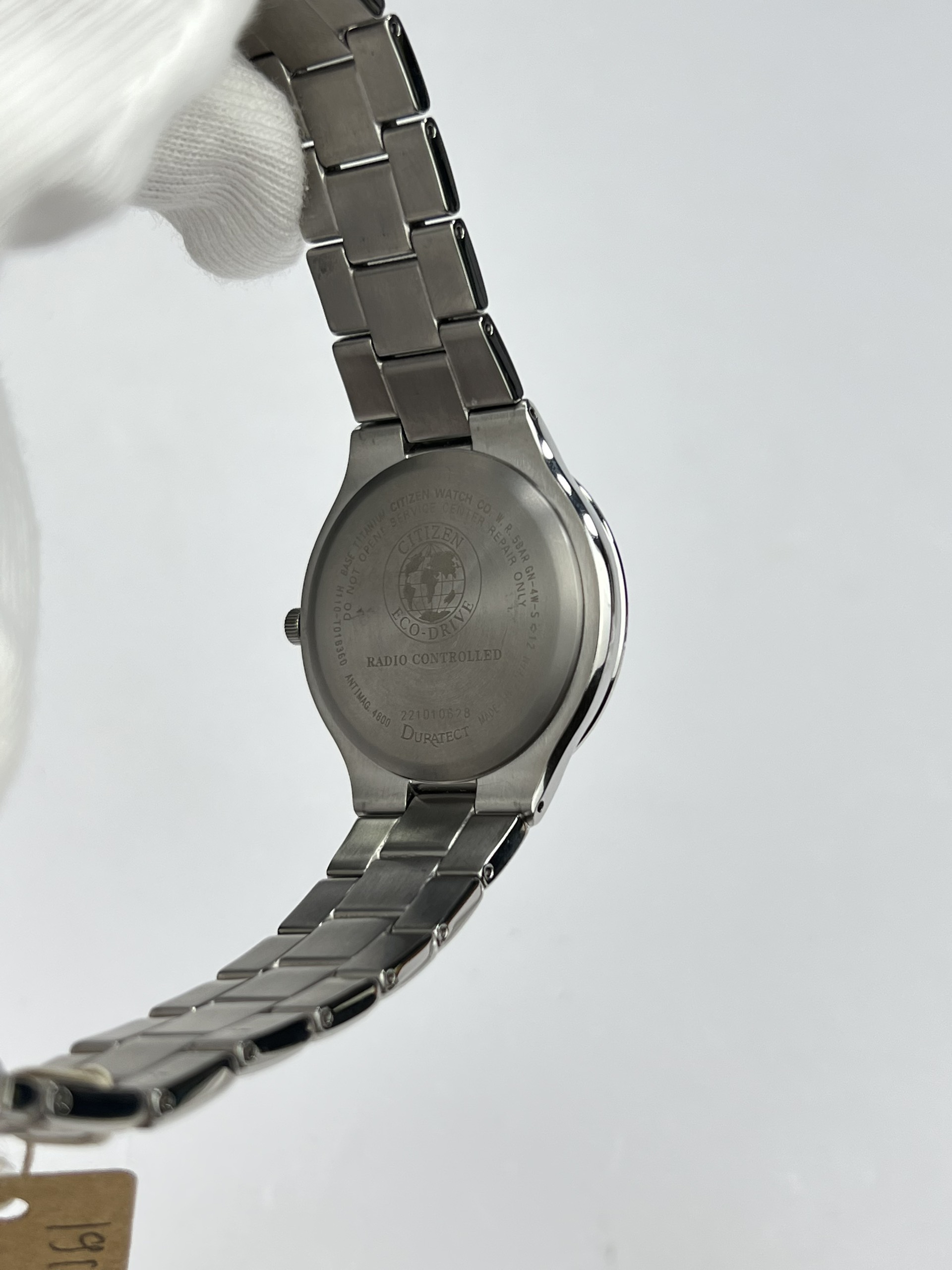 4-f7cf735c-4e32-4c93-9f0e-442fafed5a44