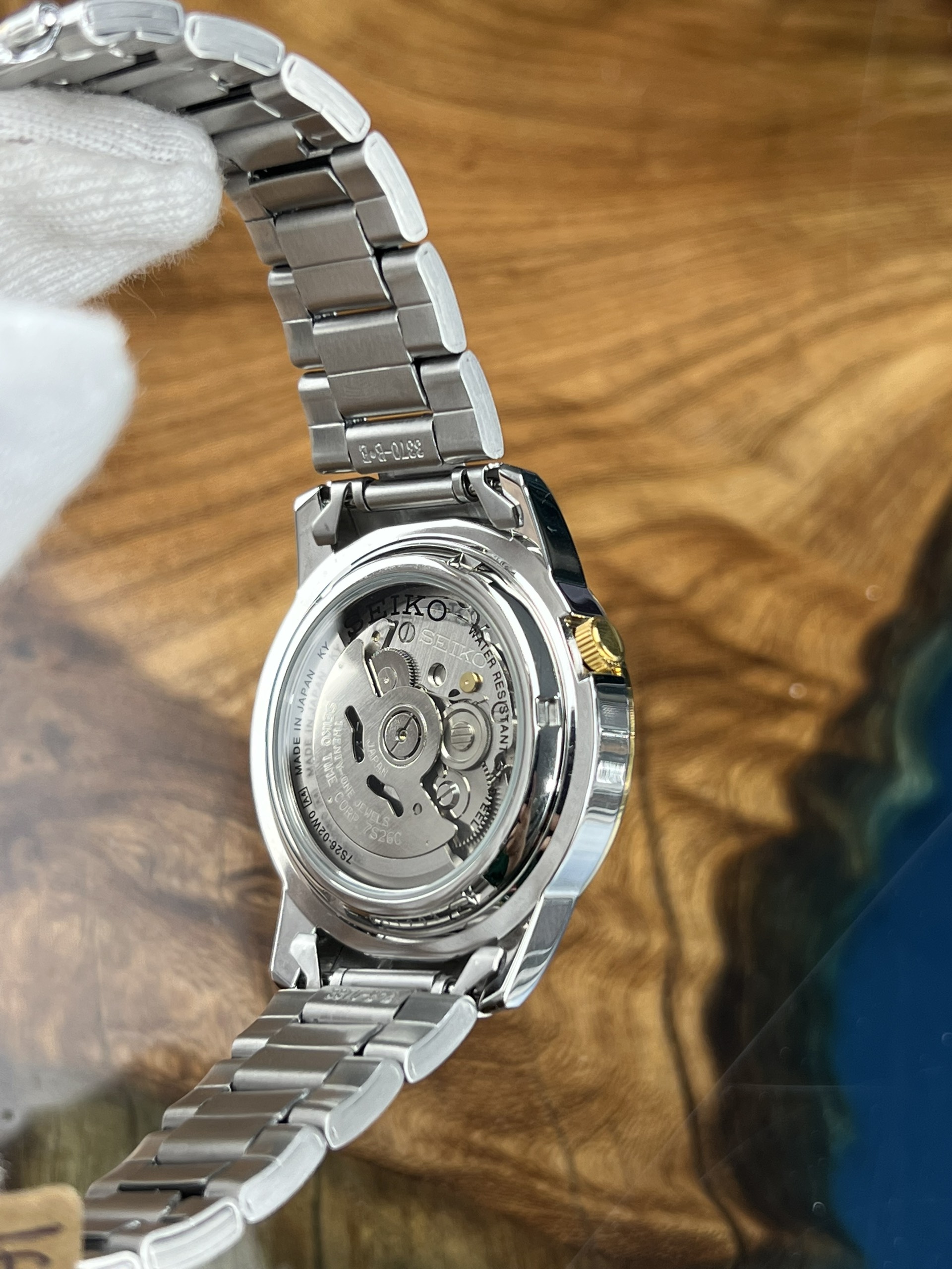 44-2b345157-8ba6-4359-a7a3-0876c329ac03