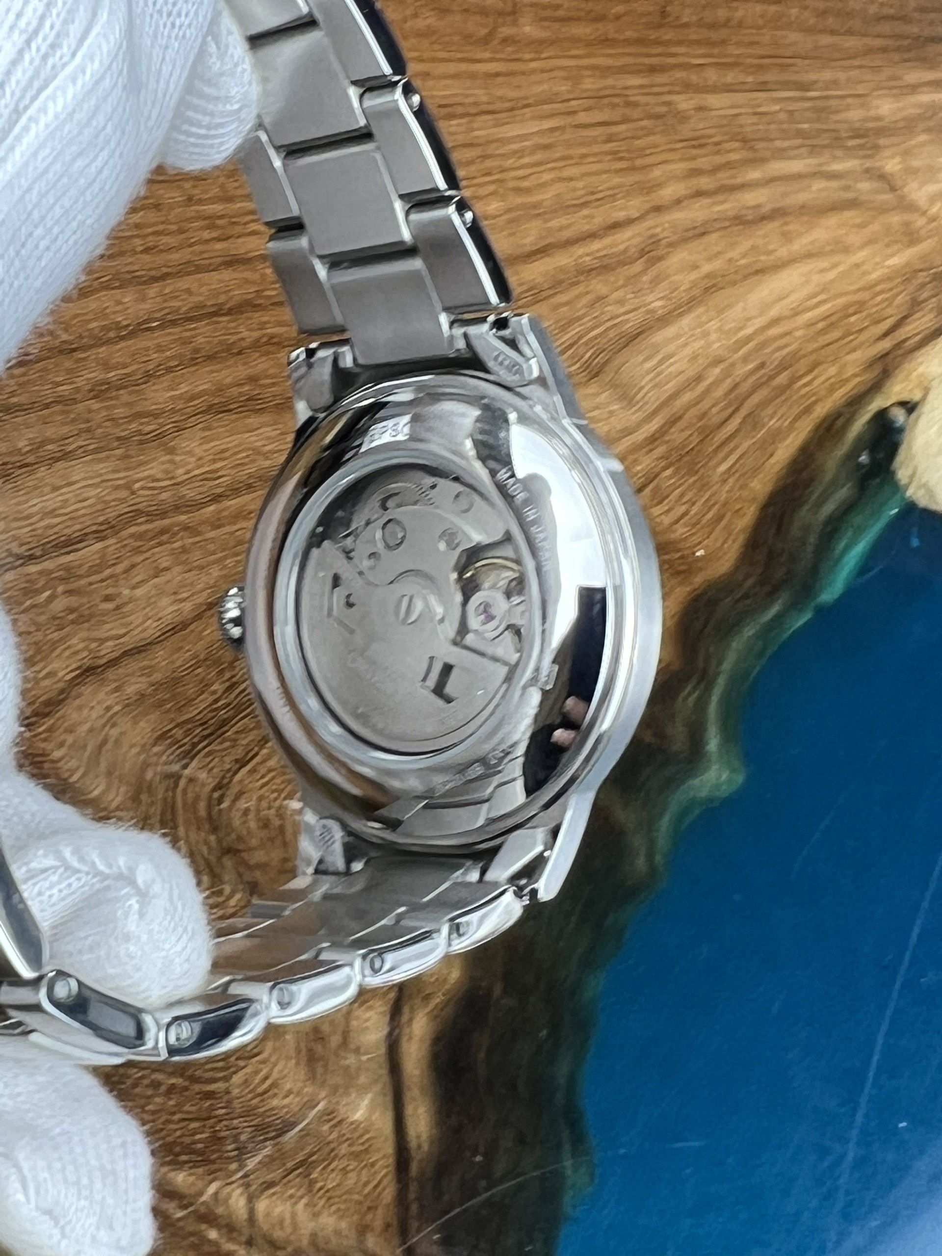 44-46c4bf48-8d34-4e51-956d-e6741fdfca51