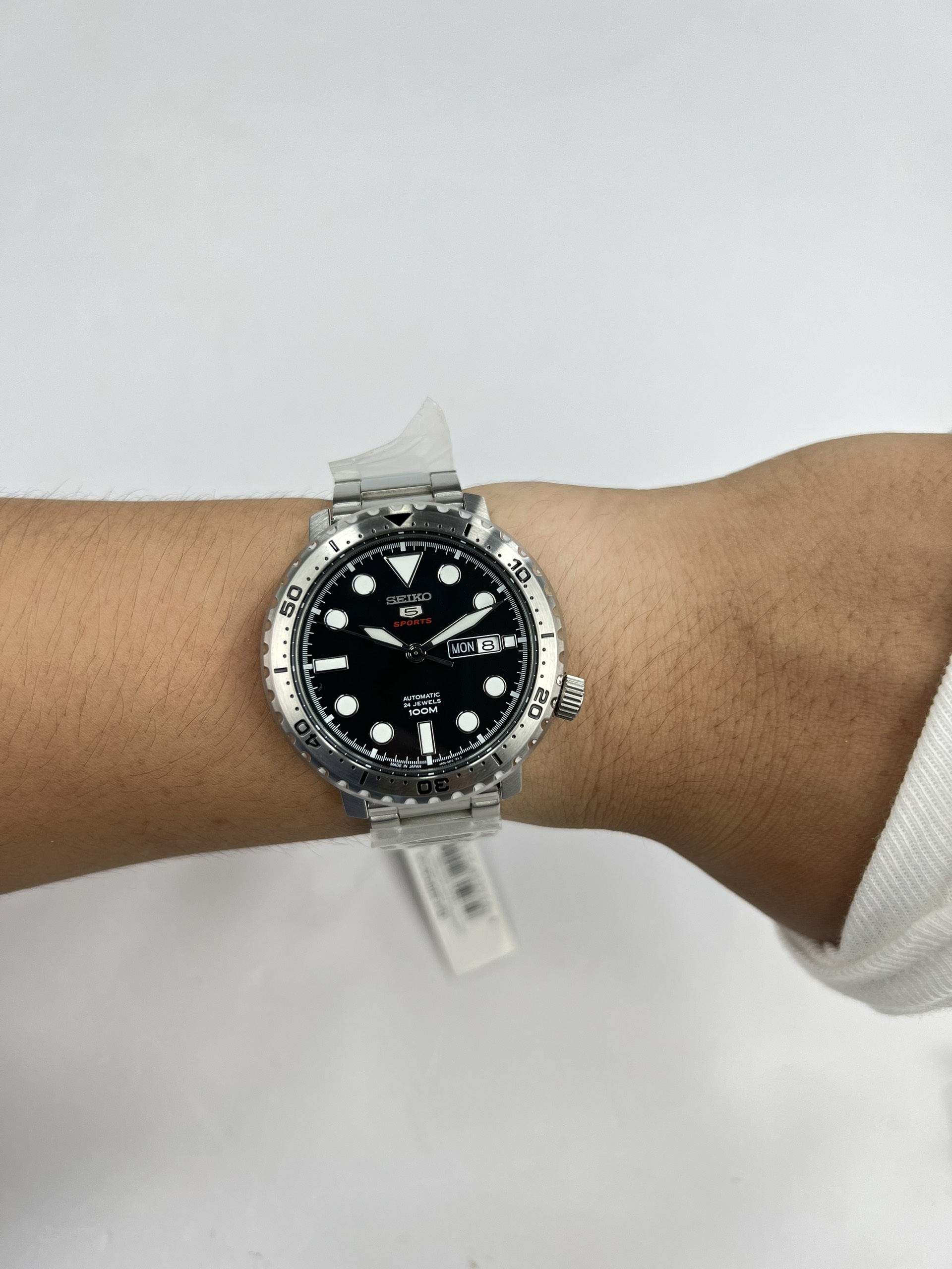 44-5884ec93-0c62-4c2b-ba2e-5292bc6c296b