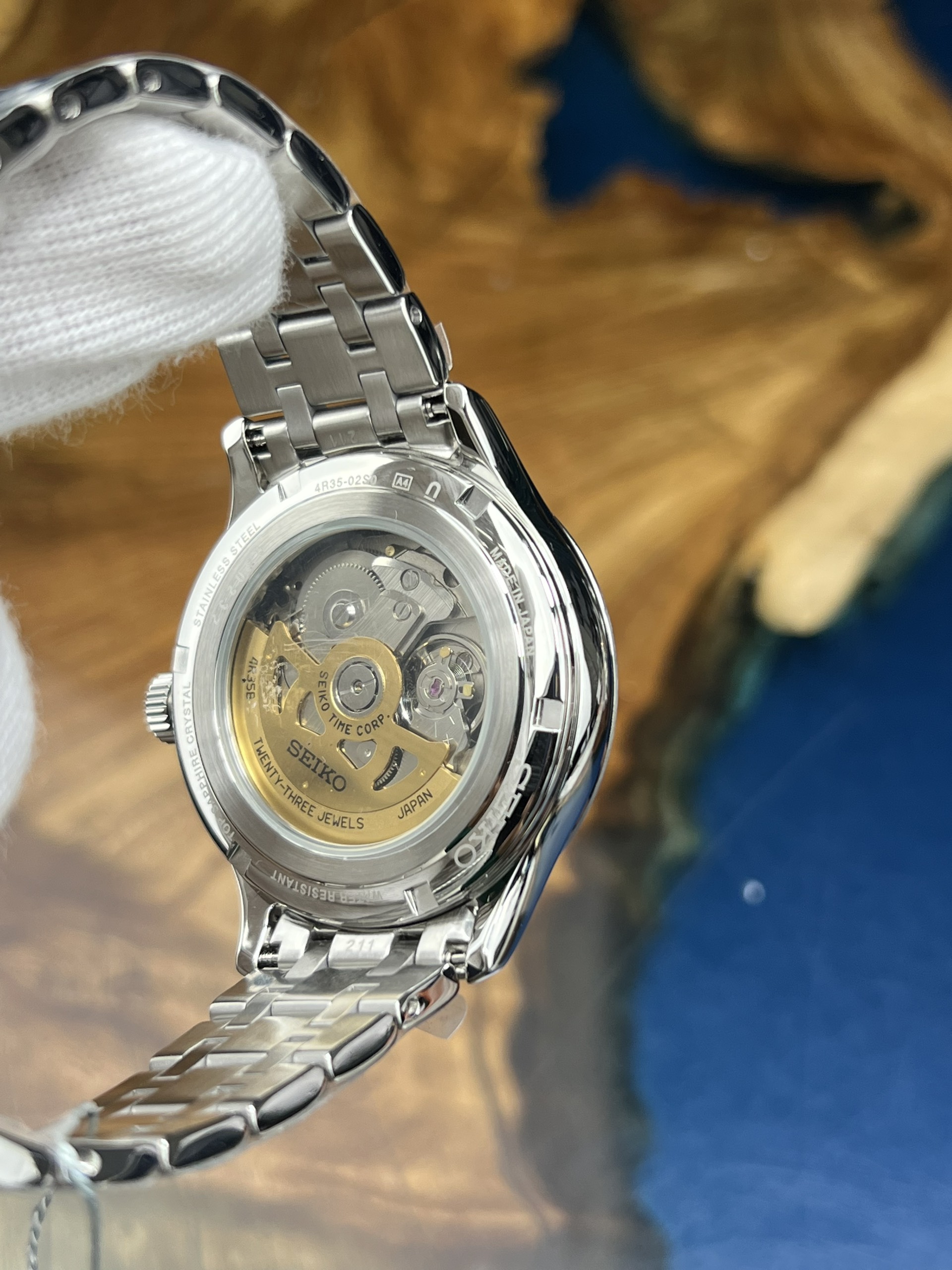 44-6771b49b-c4cd-40d5-89eb-ea6719252f59