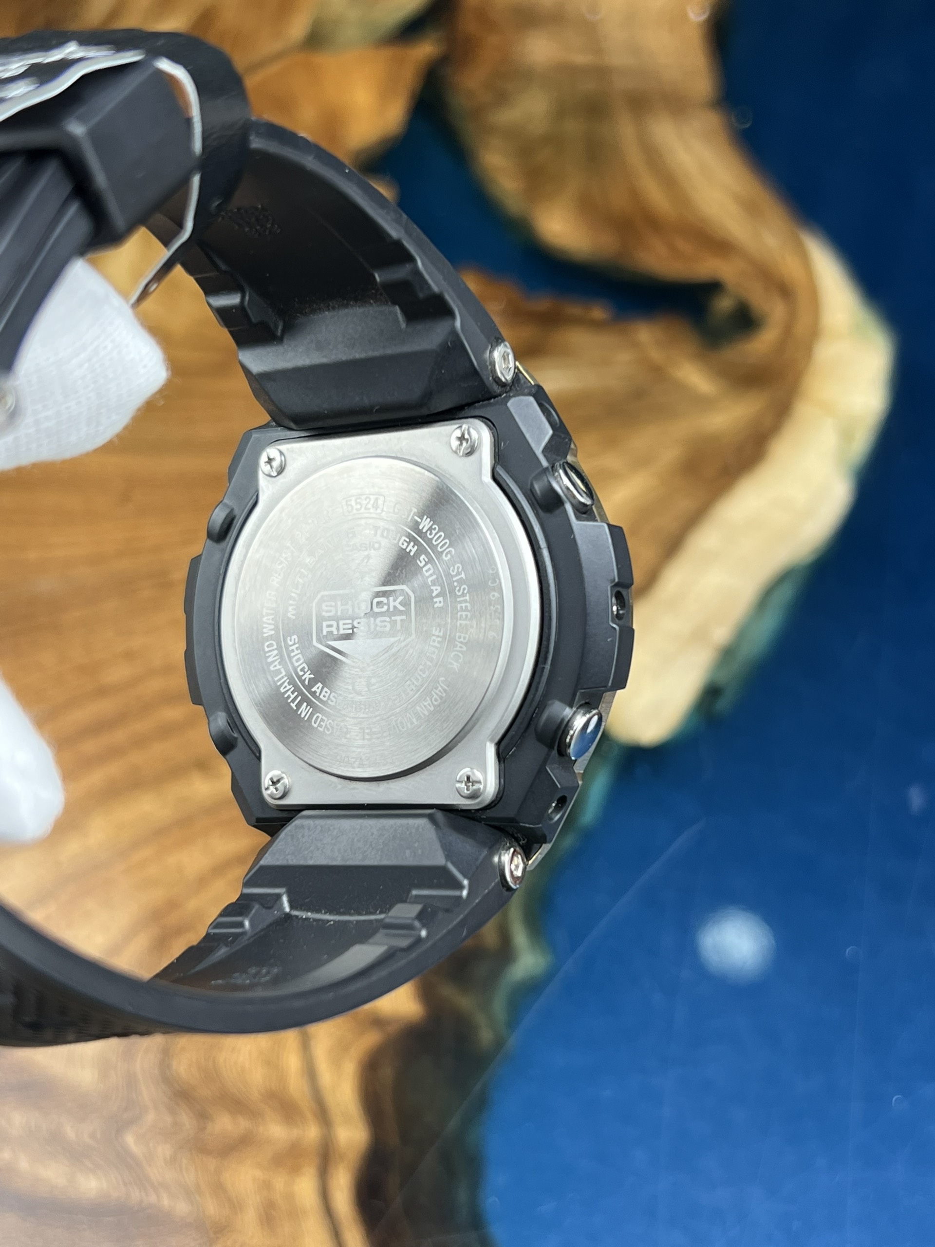 44-6c6c0f66-10b1-4868-ae81-18ca63ee5f22