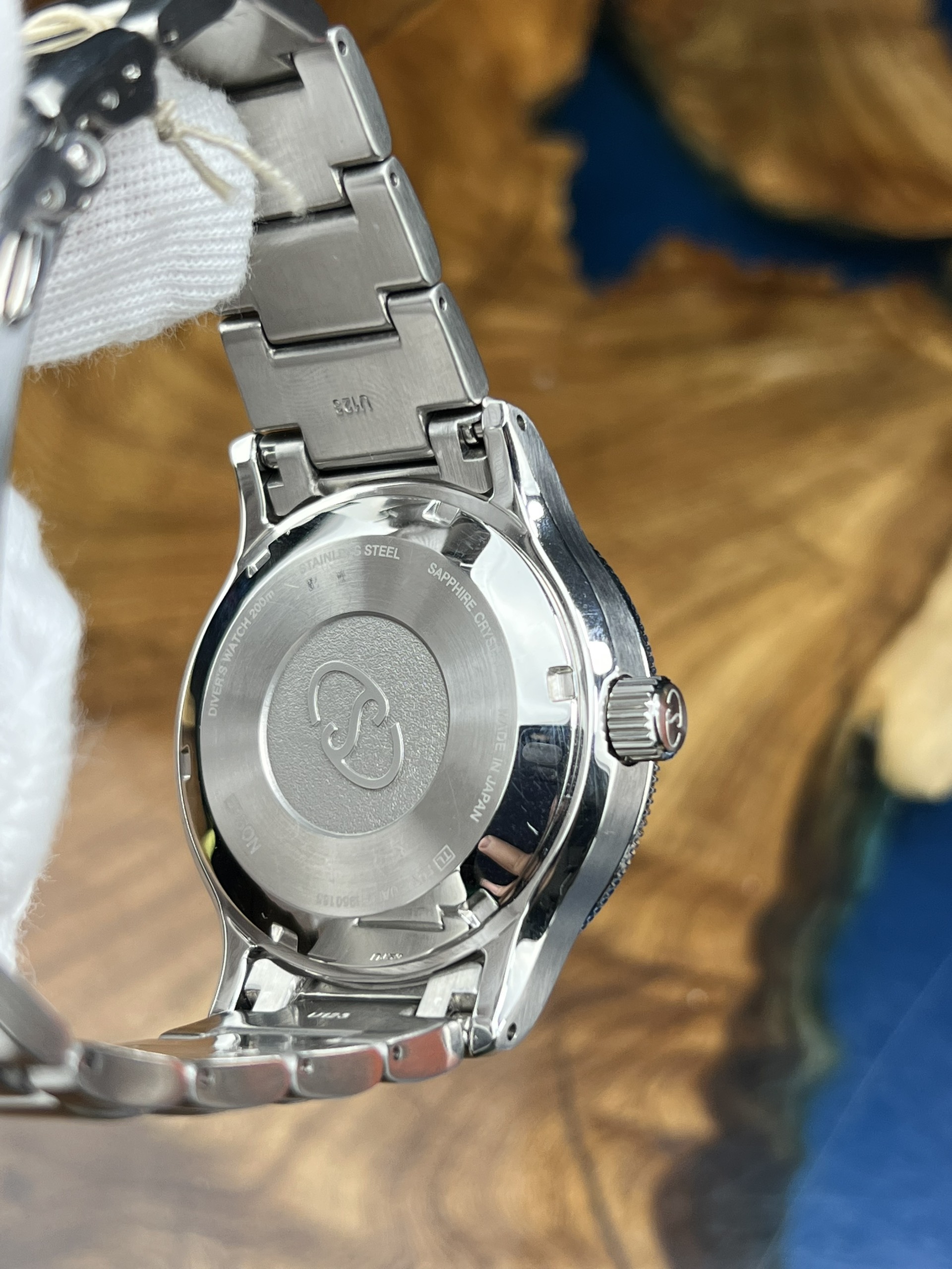 44-bed6a989-4f06-4c6e-b2bd-199fb2e121d2