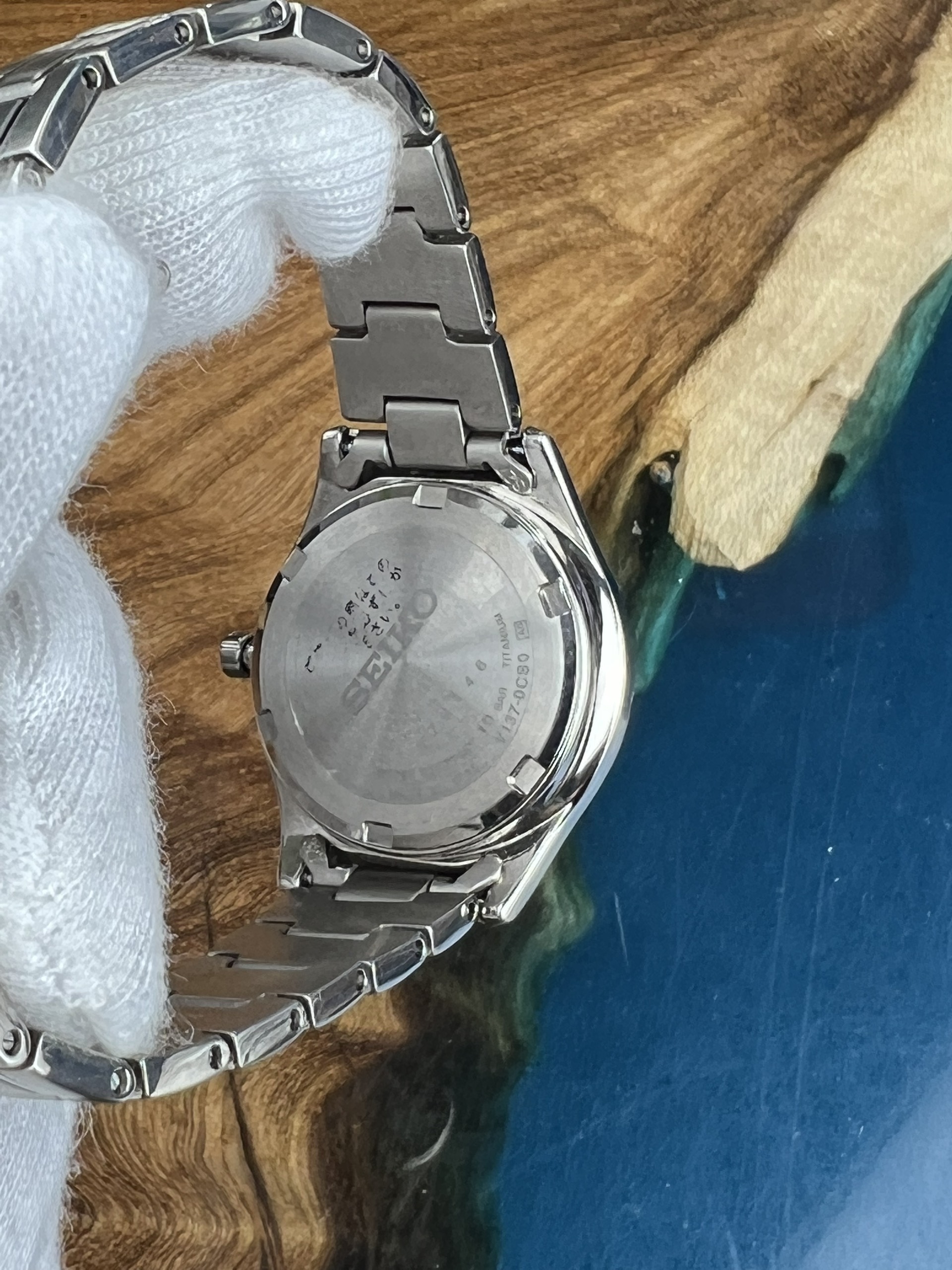 44-e63832aa-8eb3-4999-8234-18e63e6d313c