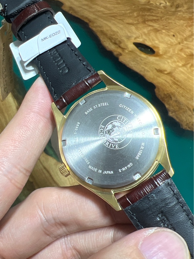 4cb3a961-c8d9-48ea-a6b0-ea9bea703e00