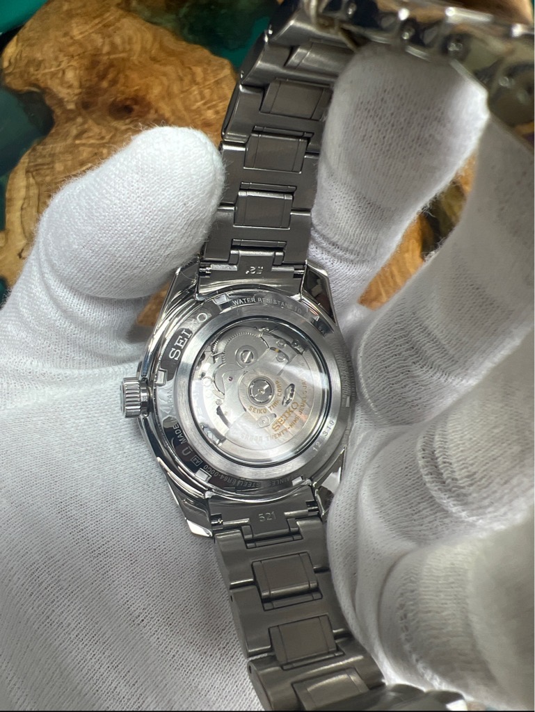 4f6b5ac0-72c0-48b0-9651-ab18b59357f4