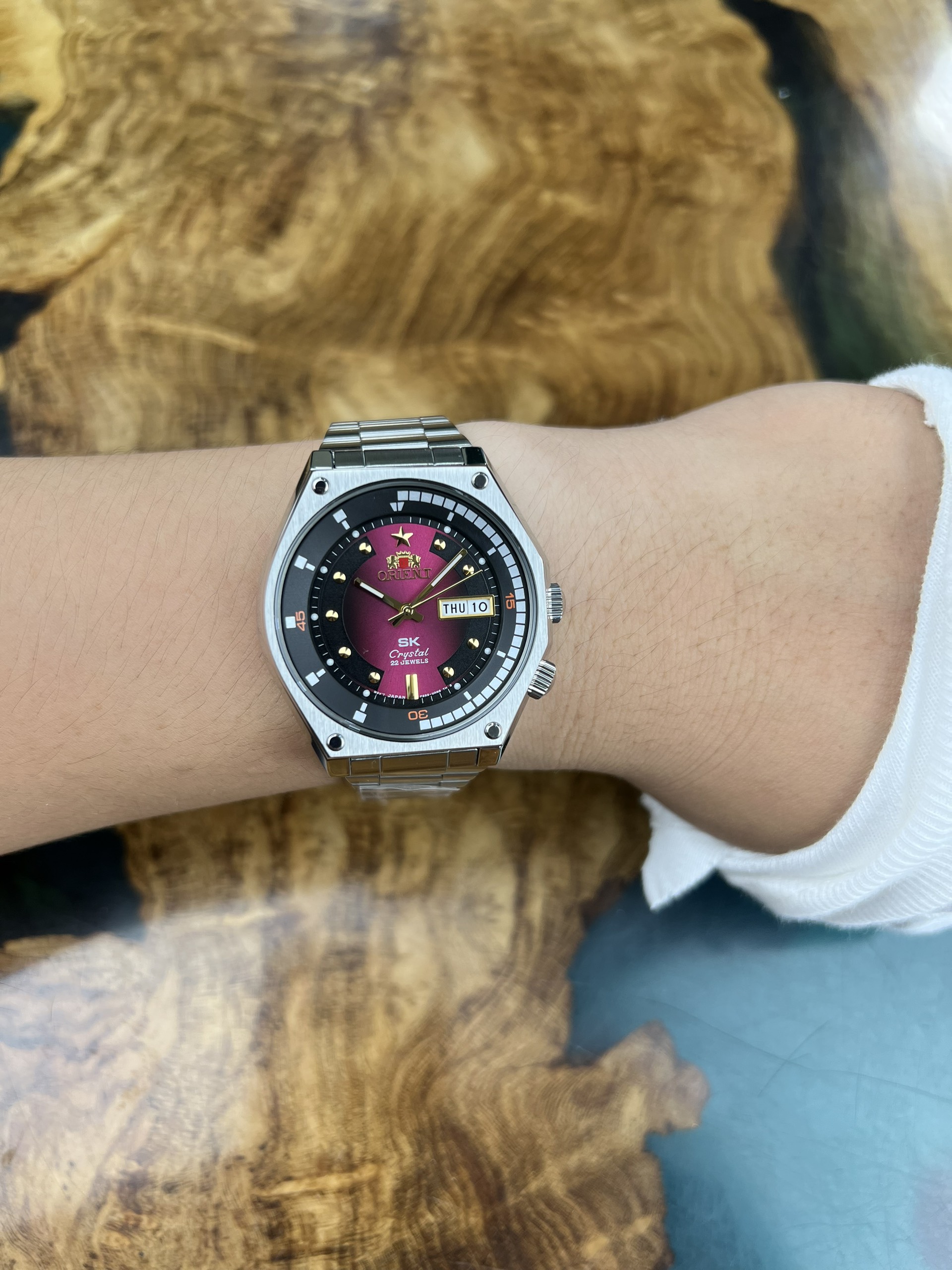 5-025b47f3-42b8-472f-9560-0a926fb0e548-9164e151-216e-4376-9a61-ad1aeb29a17f