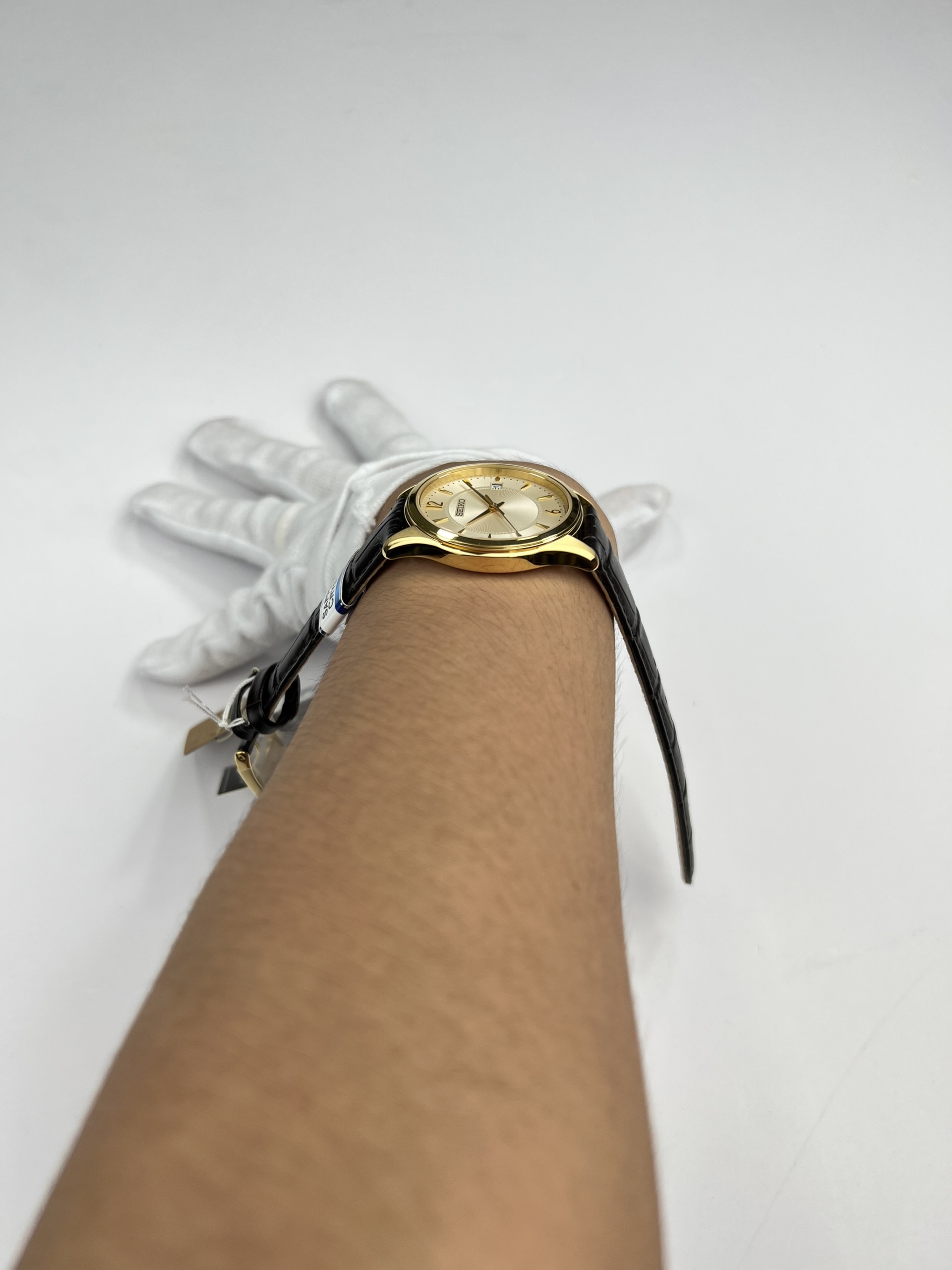 5-036cd06c-fdcf-40a0-a5a0-bd173bddaf04-4e549a69-b1e8-48fa-a916-04fd4a5efdb7