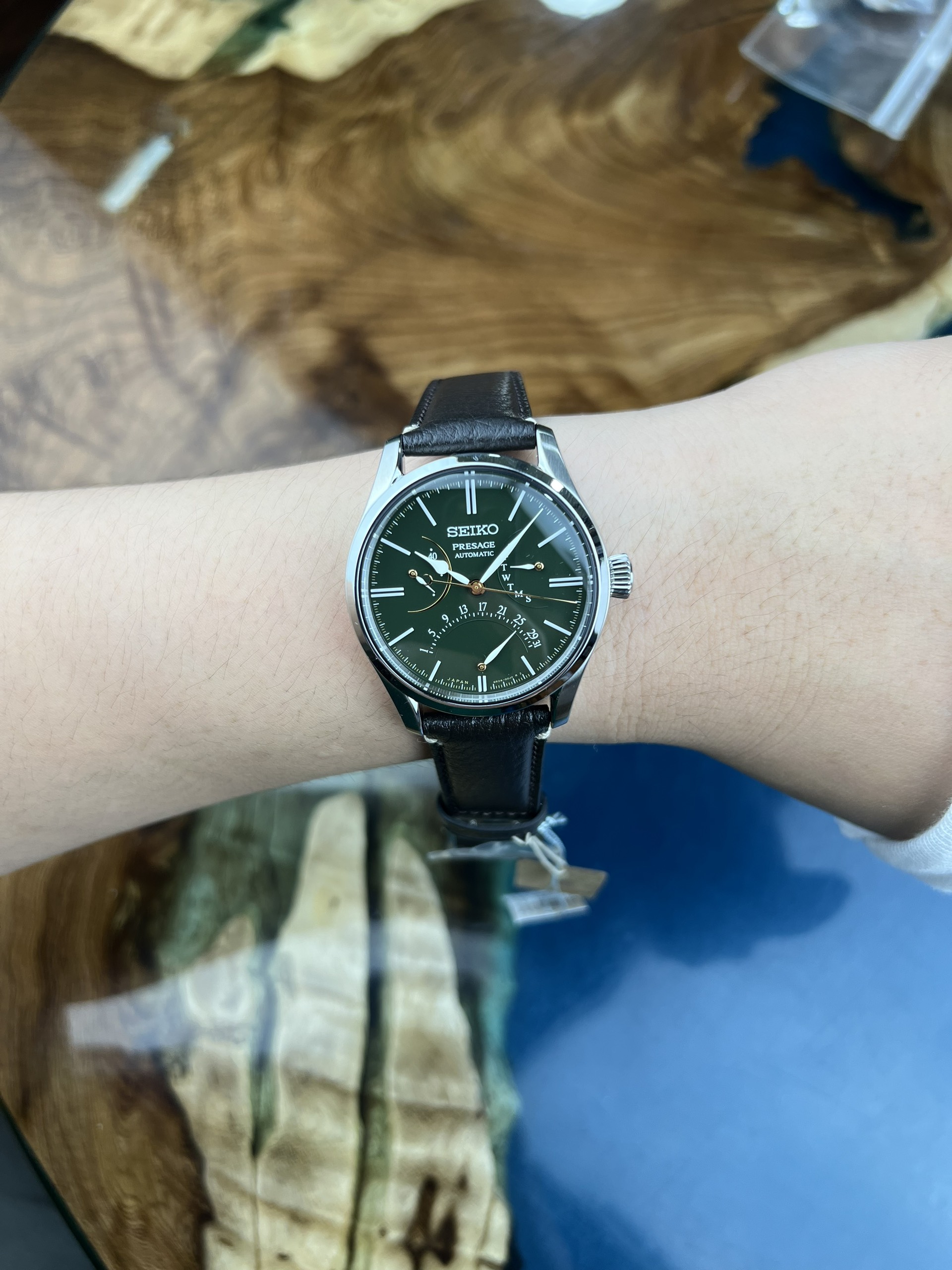 5-6ac730b8-5170-4fbc-a05a-0e5ab908f1b9