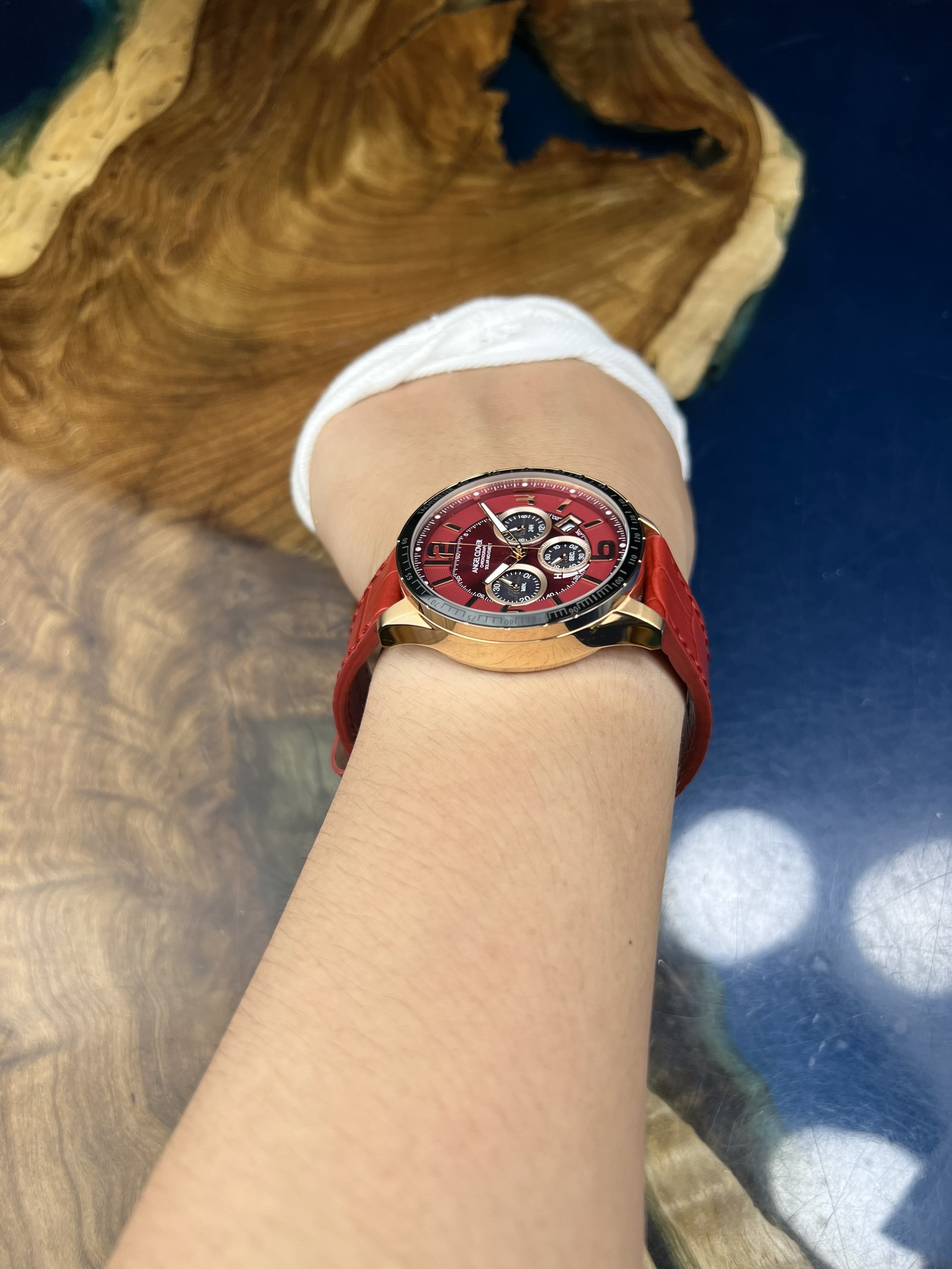 5-7280013a-8766-4cac-b5e2-91673704a568