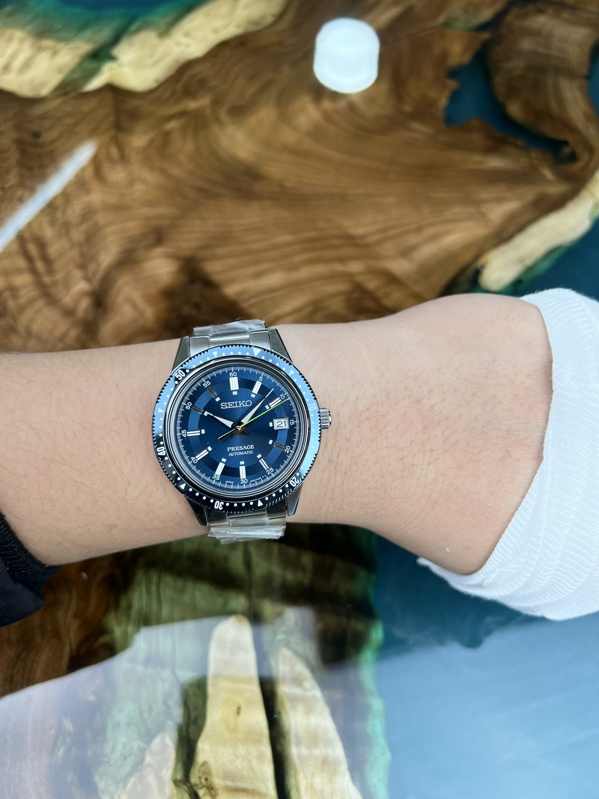 5-7c010fb5-1730-4c20-b13d-0ba3311ec13f-b29d164c-2dea-4586-b08d-bc8edf61cd5e-4595d169-be49-4652-8170-77b9ce3c9a23