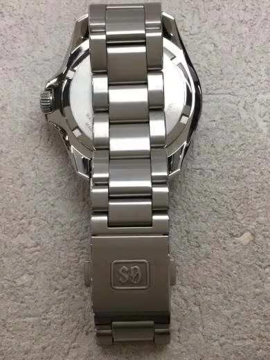 5-mn-1-584909f9-07eb-44ae-9bfa-2973ee47cc1b