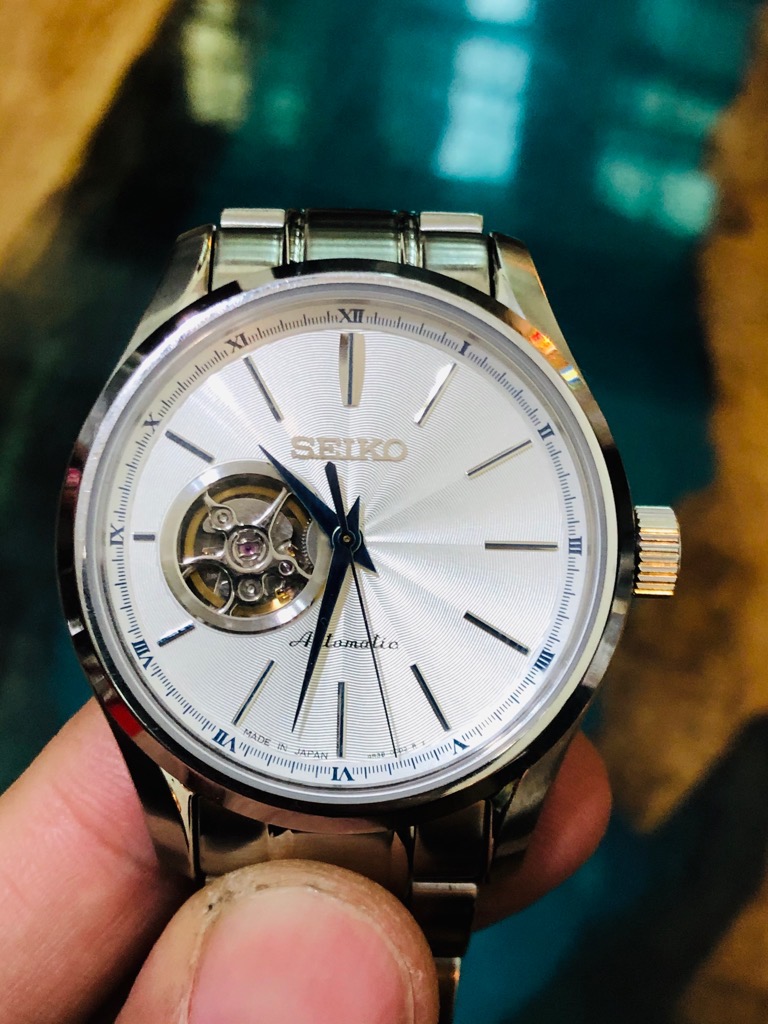 52dae9e0-ba1c-417b-abd3-8ae7ba46890b