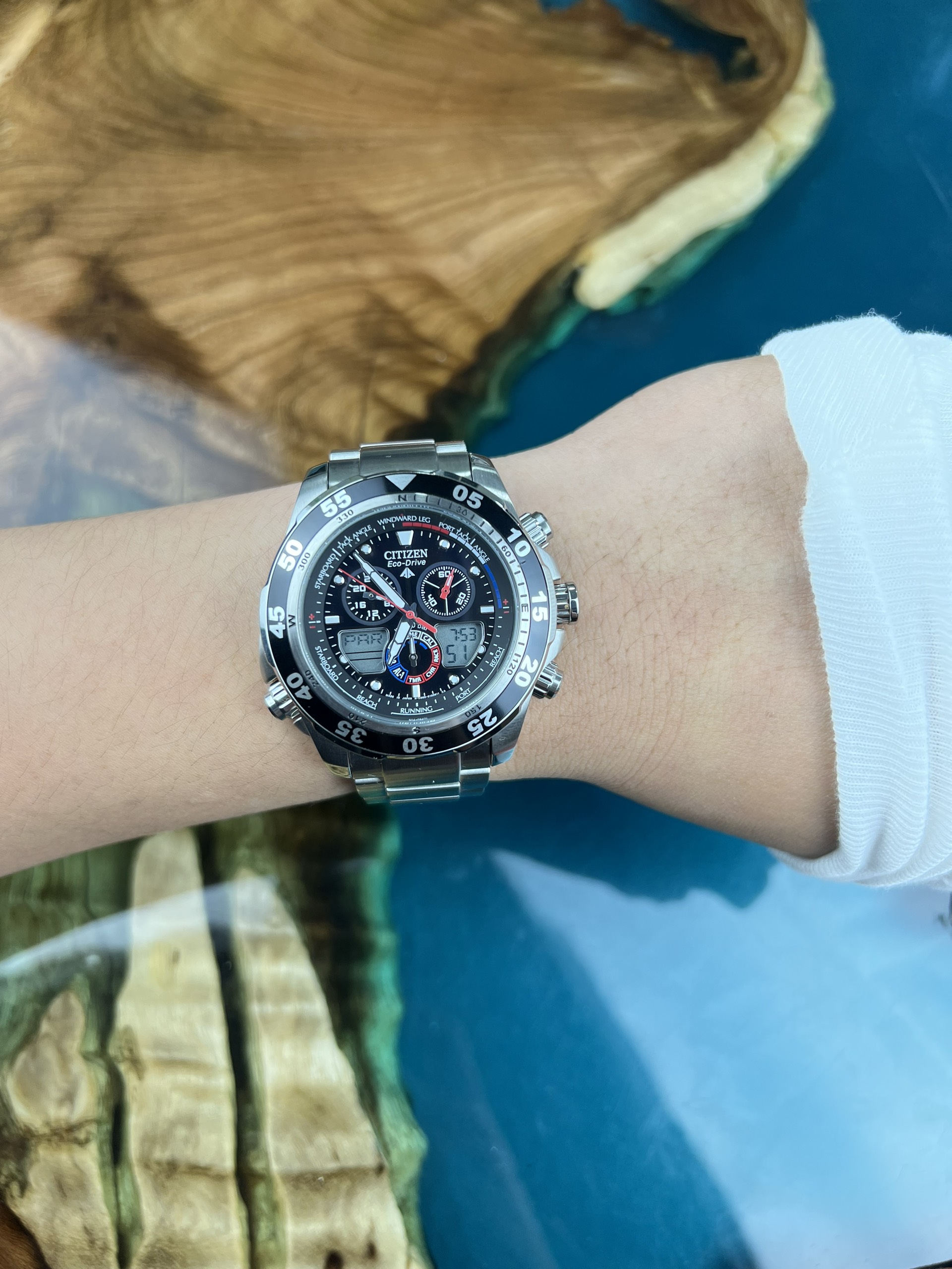 55-0dcf1358-82ec-4225-8129-988805db9448