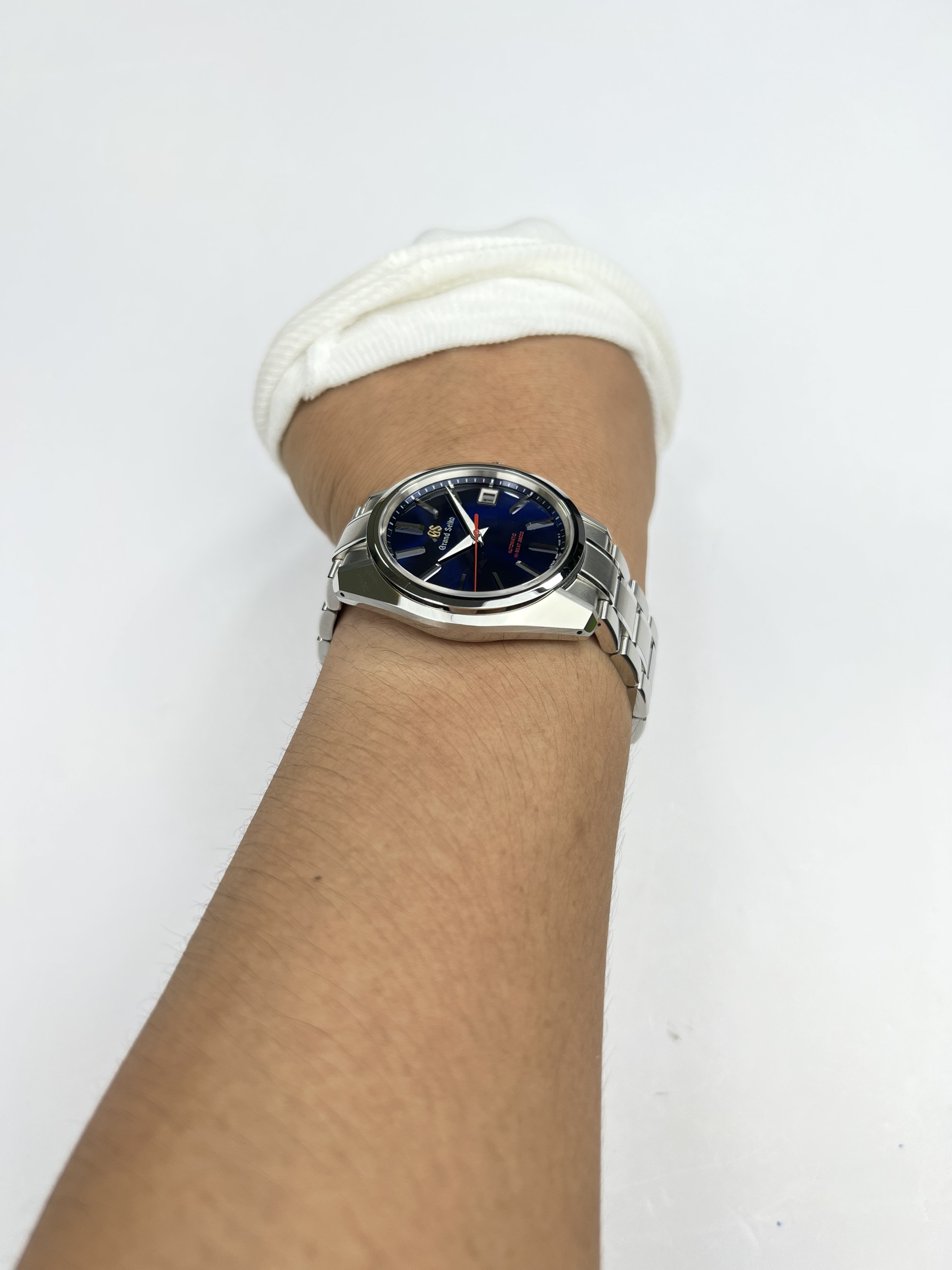 55-1dcb1083-3c3e-4e7b-8149-d1cb974cf575