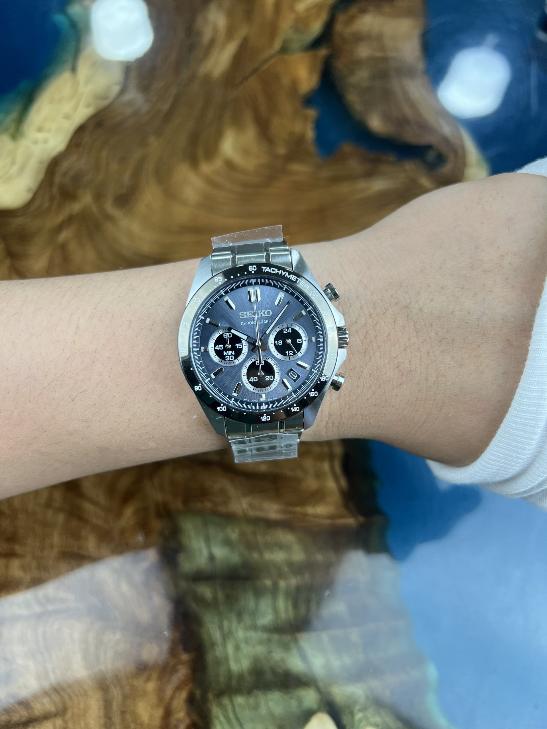 55-815216ec-03af-4dda-b647-46c65e85912d