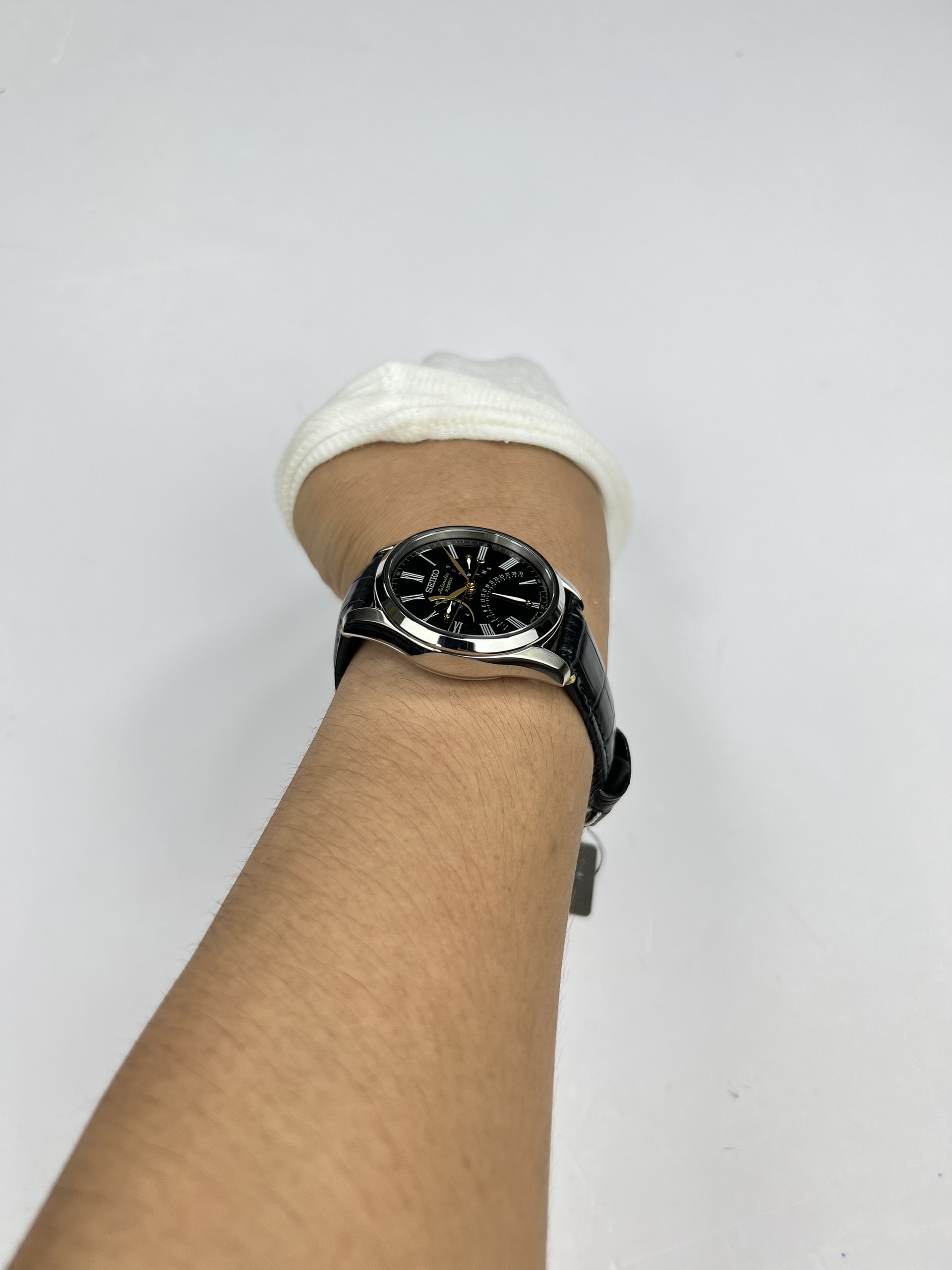 55-8f2427c8-5c35-4d45-97d8-3e1013da38f0