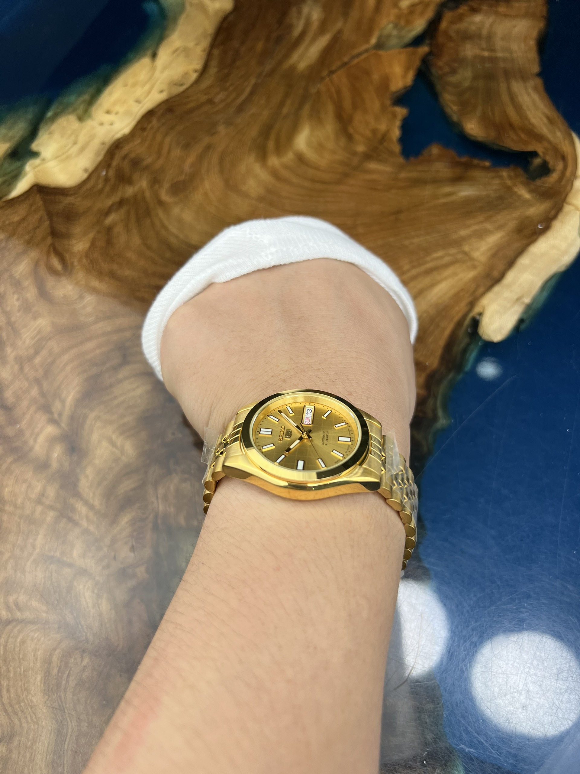 55-99491bf3-edc0-47eb-9ad7-6e34994691e7-9bcacc79-6414-4772-b018-7bf89de66877