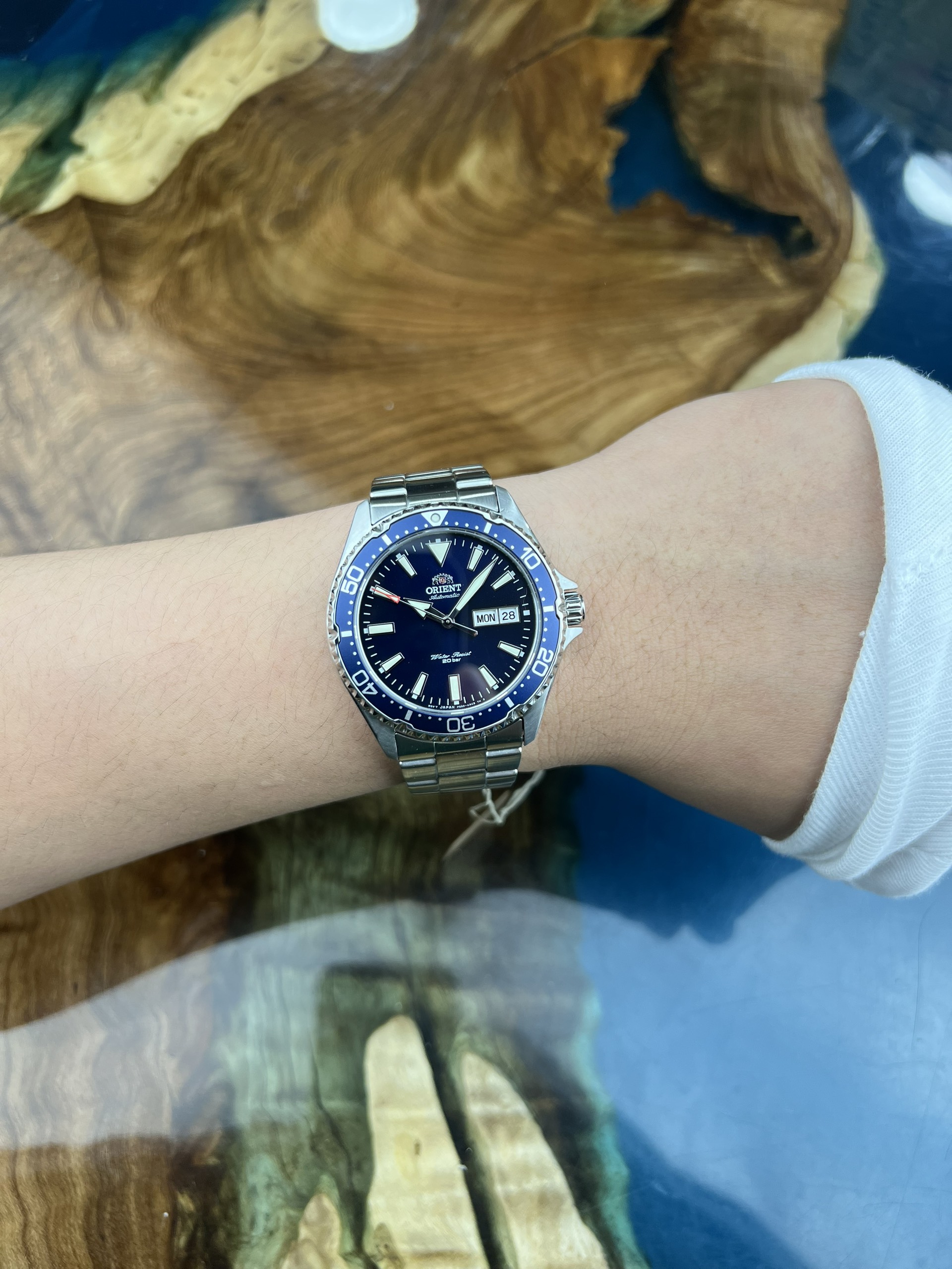 55-a0200c99-d319-4ca5-b7e1-5f304c97ab33-b2dd4e72-e4e2-4aab-8be6-691ac22a9b61