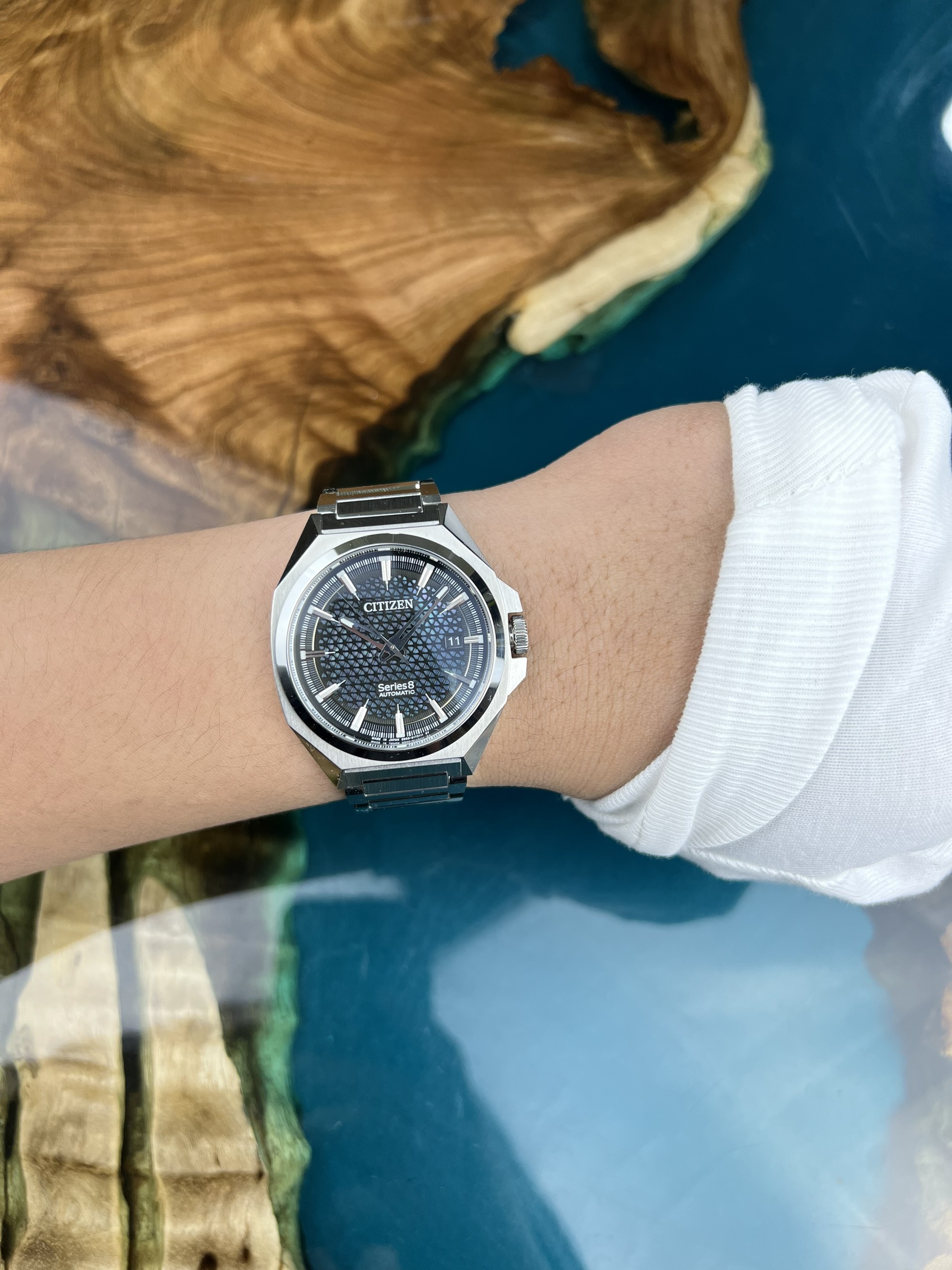 55-c6416931-459d-41c8-a81b-00693d64b144