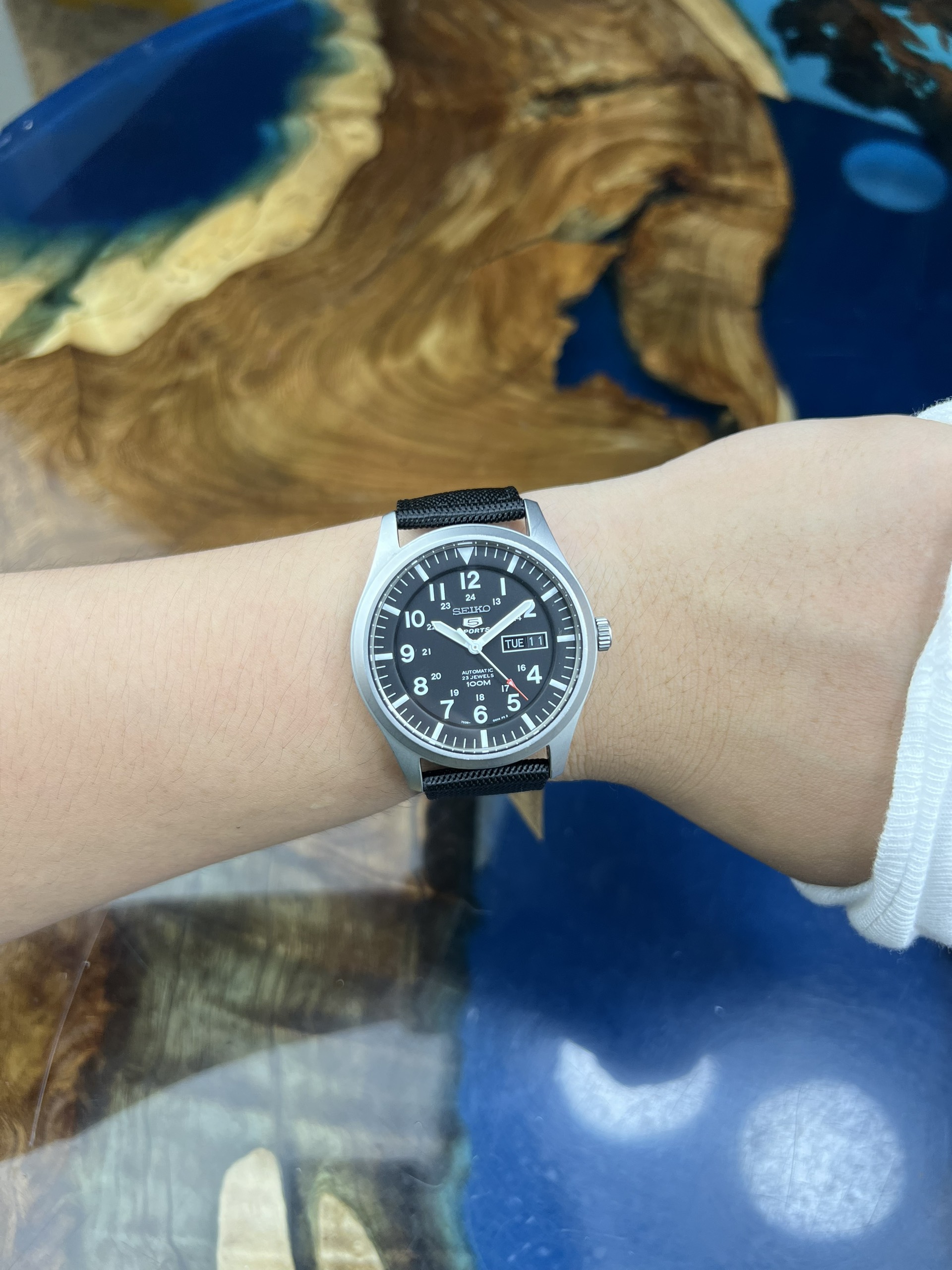 55-d2cfcd8d-2aee-4747-9387-47da1323acdd