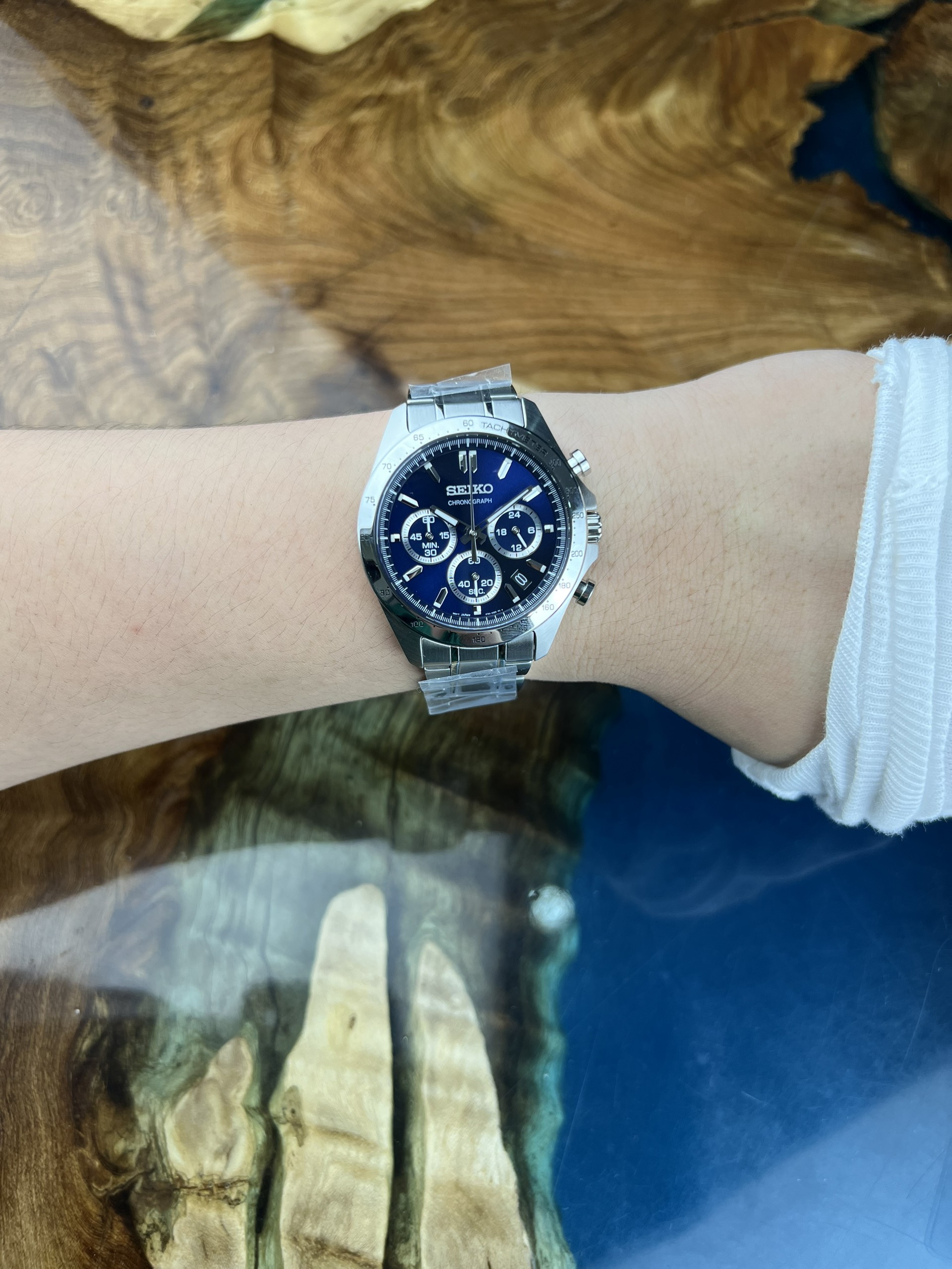 55-d84f1653-d544-4551-ba5b-a57e74547e99