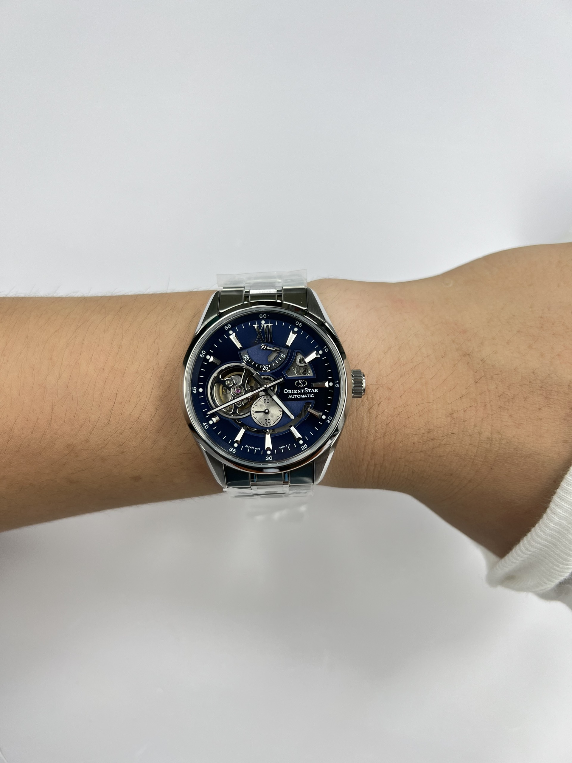 55-e60afb40-c8c8-4984-8af7-3425911ccd52