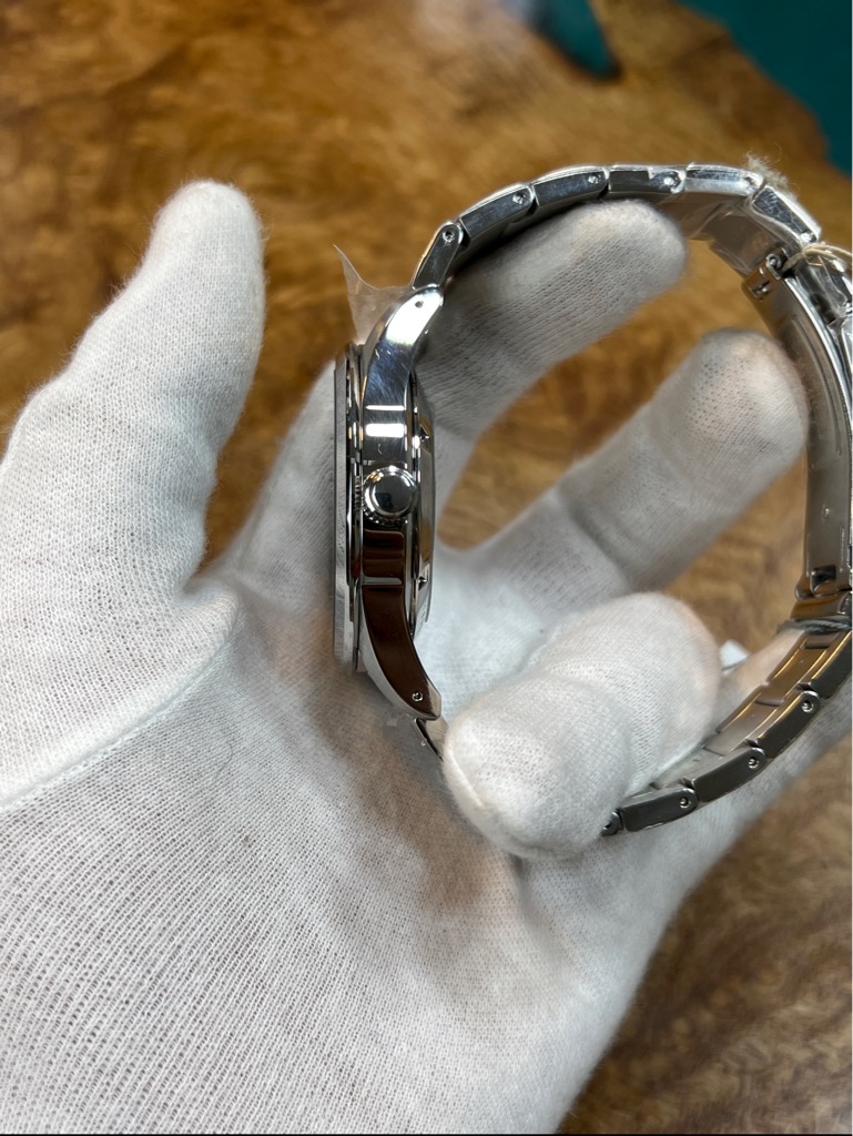 58eea05f-73b7-455a-b063-0f5bdb59cce5-9b4aeae3-43f8-46c4-8f8d-a7ba1110e14d-2062c127-e529-4975-8937-eced35288738