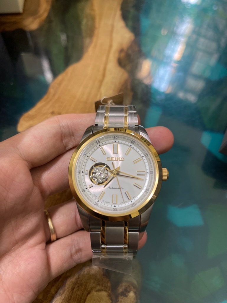 5d3dccee-5499-4269-be8c-98cb6abed5f4-5f7c2cc8-6c18-48f7-b494-ddb8d283947c-3420110c-e692-455b-8104-eb9d9efa22e1-16f31a85-2d0a-4662-b7ff-629b1debbbe8