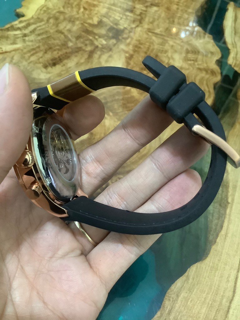 5fd18140-db2e-4013-85c4-73d6d64e7f39