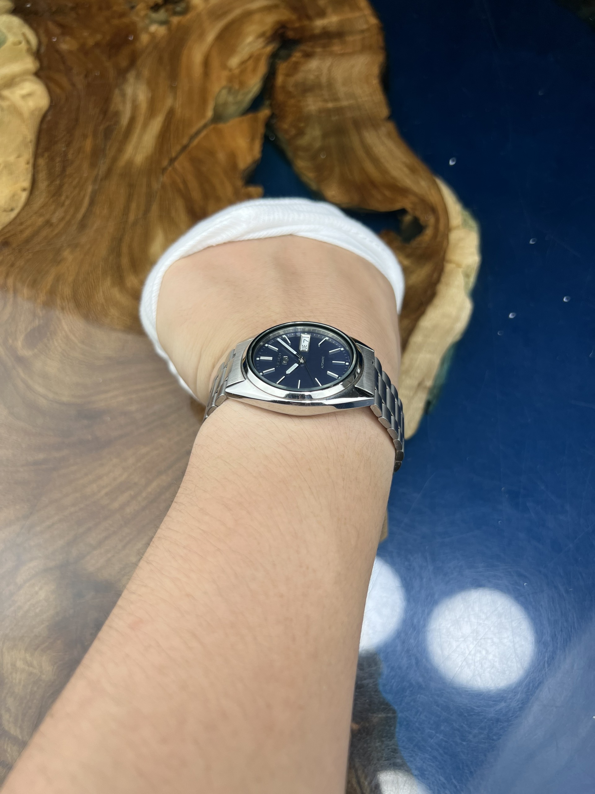 6-1032ab0b-7685-4a05-b364-a40fae73a6eb