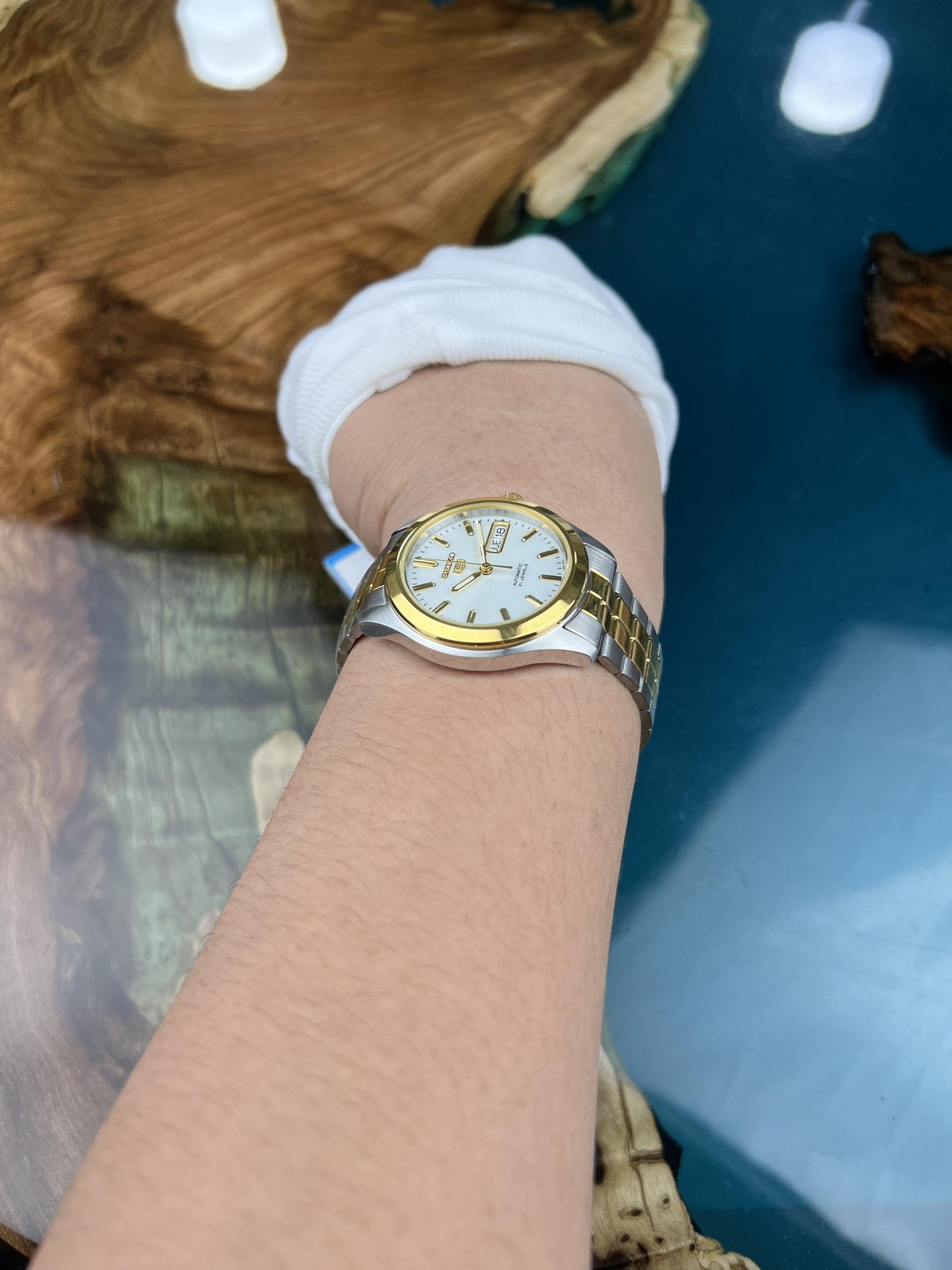 6-13a14b55-8622-4200-9e94-bc0e96322bc6