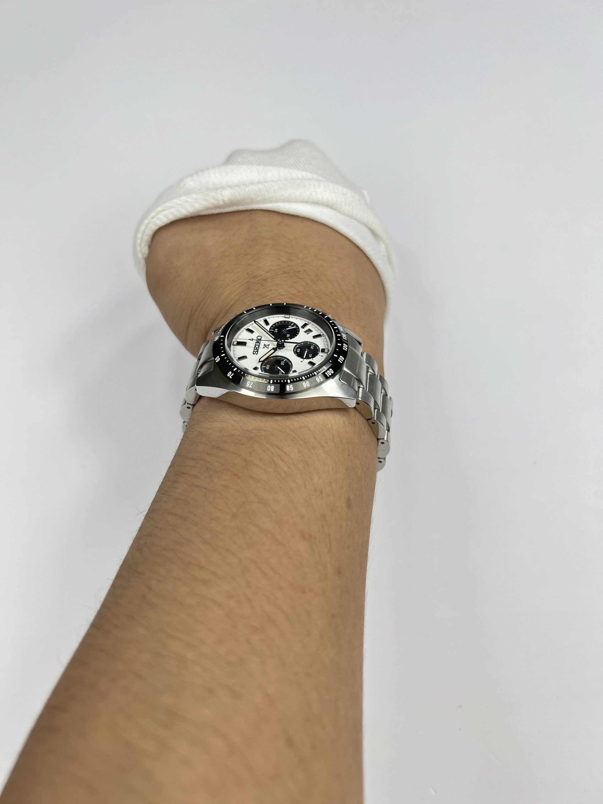 6-2f61553e-4b6d-4227-9b77-0a4b2923a705-859fd6d6-aa6c-48d1-867a-64b869685f76